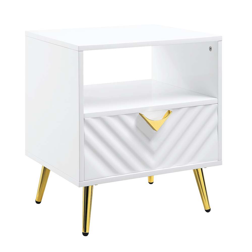 ACME Gaines - End Table. | Meri Furniture