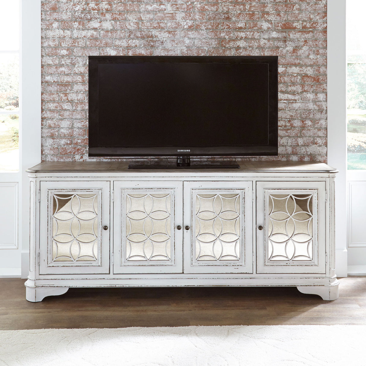 Liberty Furniture Magnolia Manor - 4 Doors TV Console - White | Meri Furniture