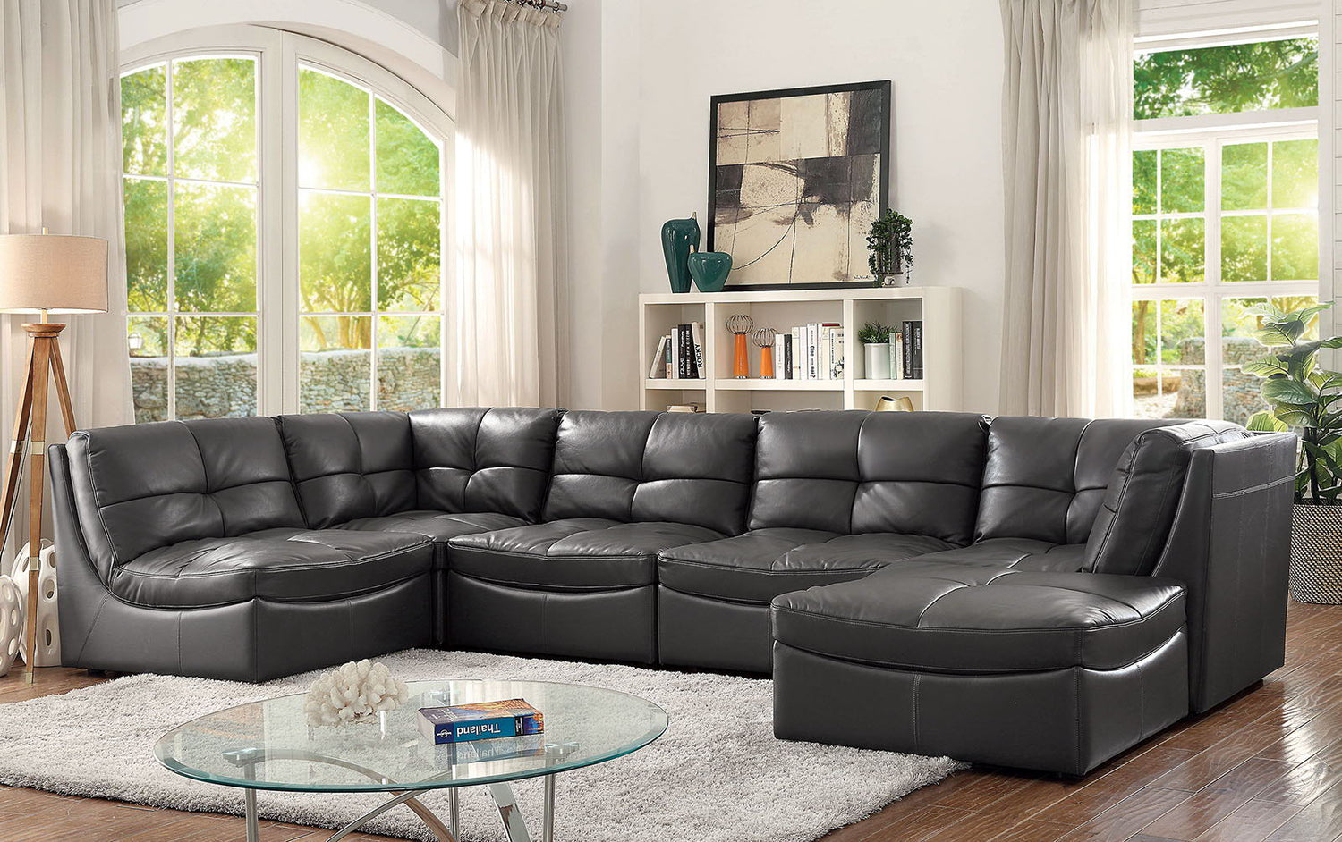 Modular Sectionals: Flexible Seating for Modern Living