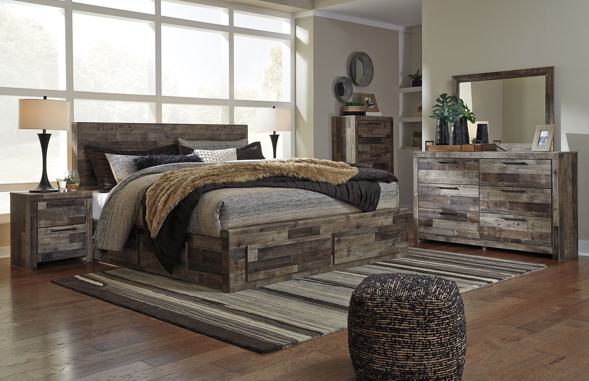 Derekson - Panel Bedroom Set