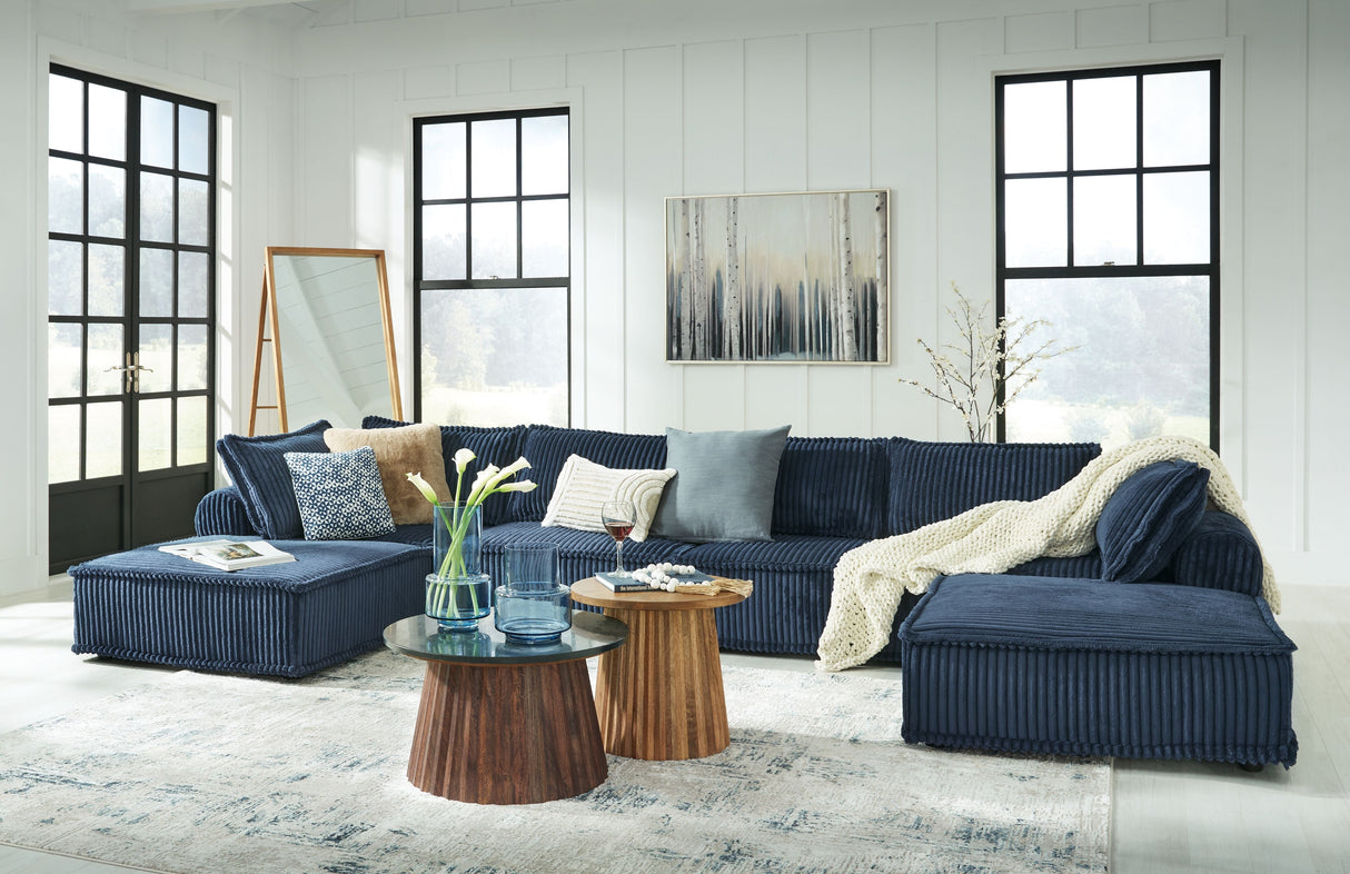 Signature Design by Ashley® Bales - Sectional | Meri Furniture