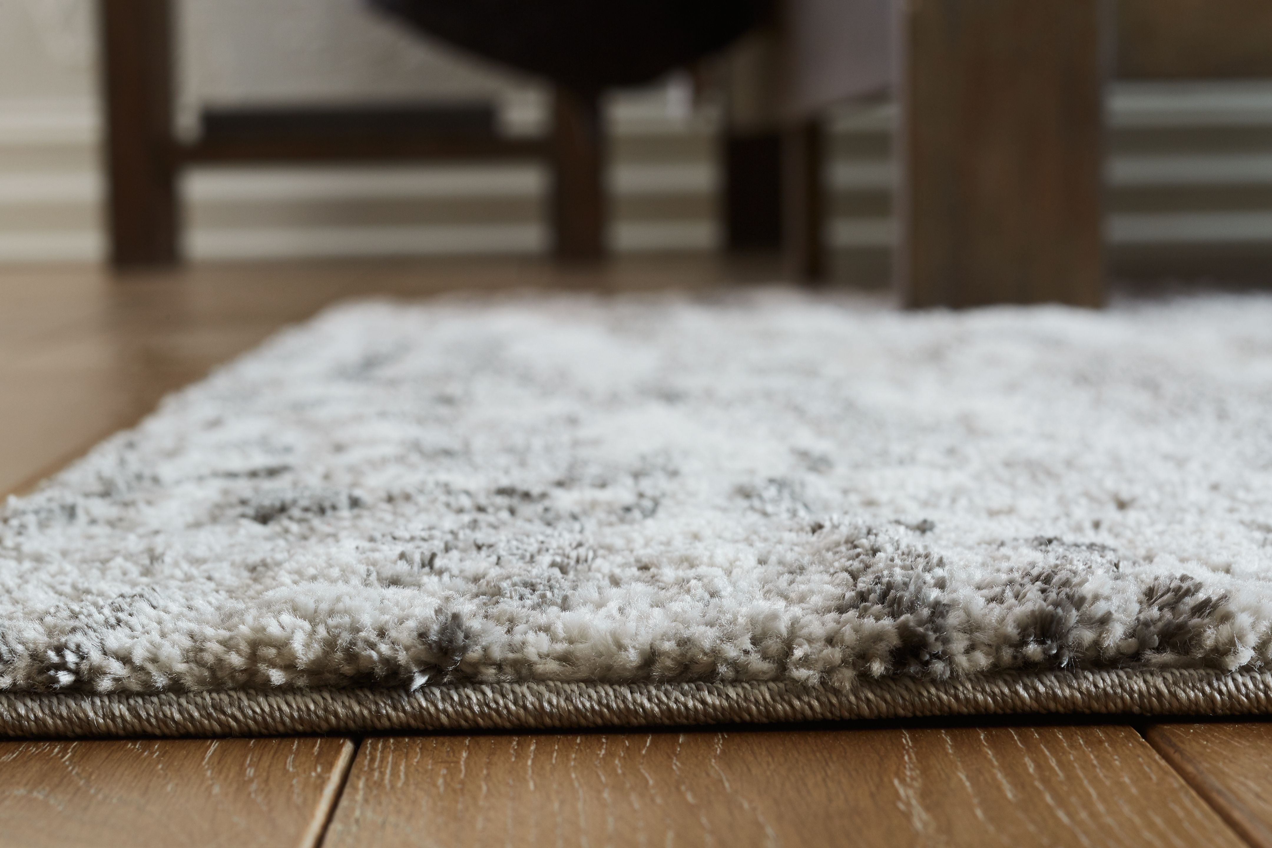 Ashley Furniture Bryna - Rug | Meri Furniture