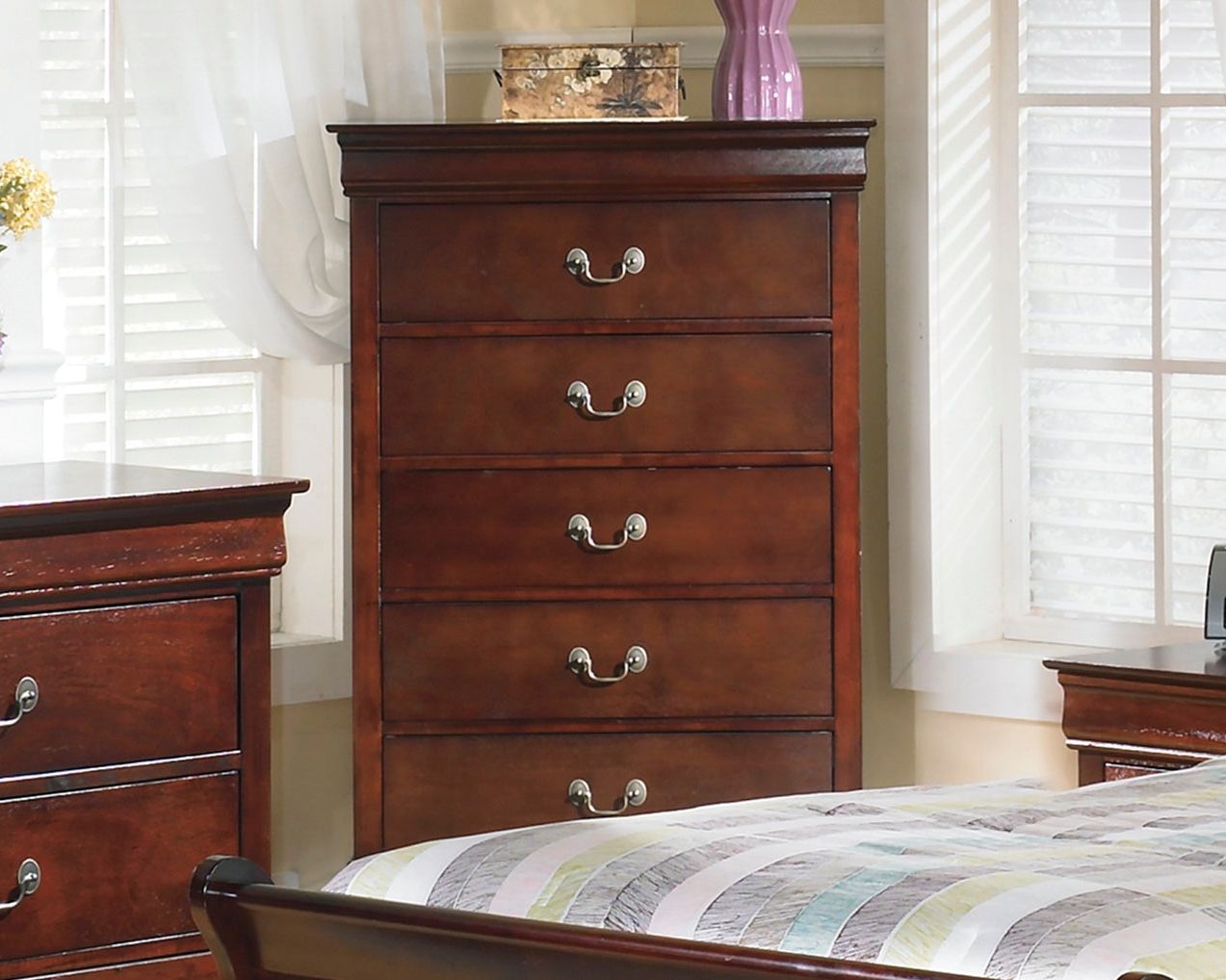 Signature Design by Ashley® Alisdair - Dresser, Mirror, Sleigh Bed | Meri Furniture