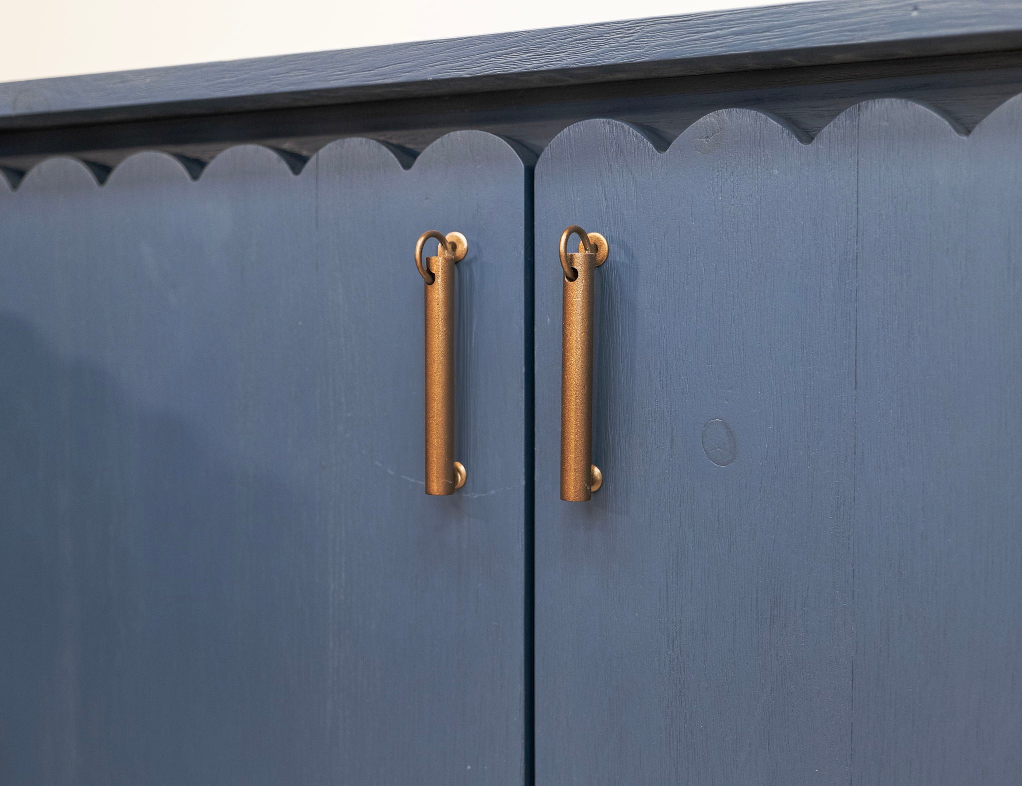 Jazmine - 4 Door Console