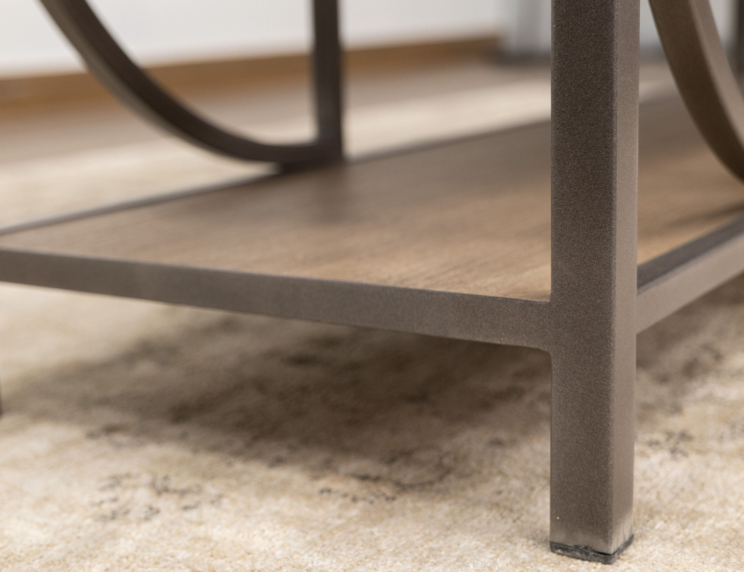 International Furniture Direct Zandria - Chairside Table - Peanut | Meri Furniture