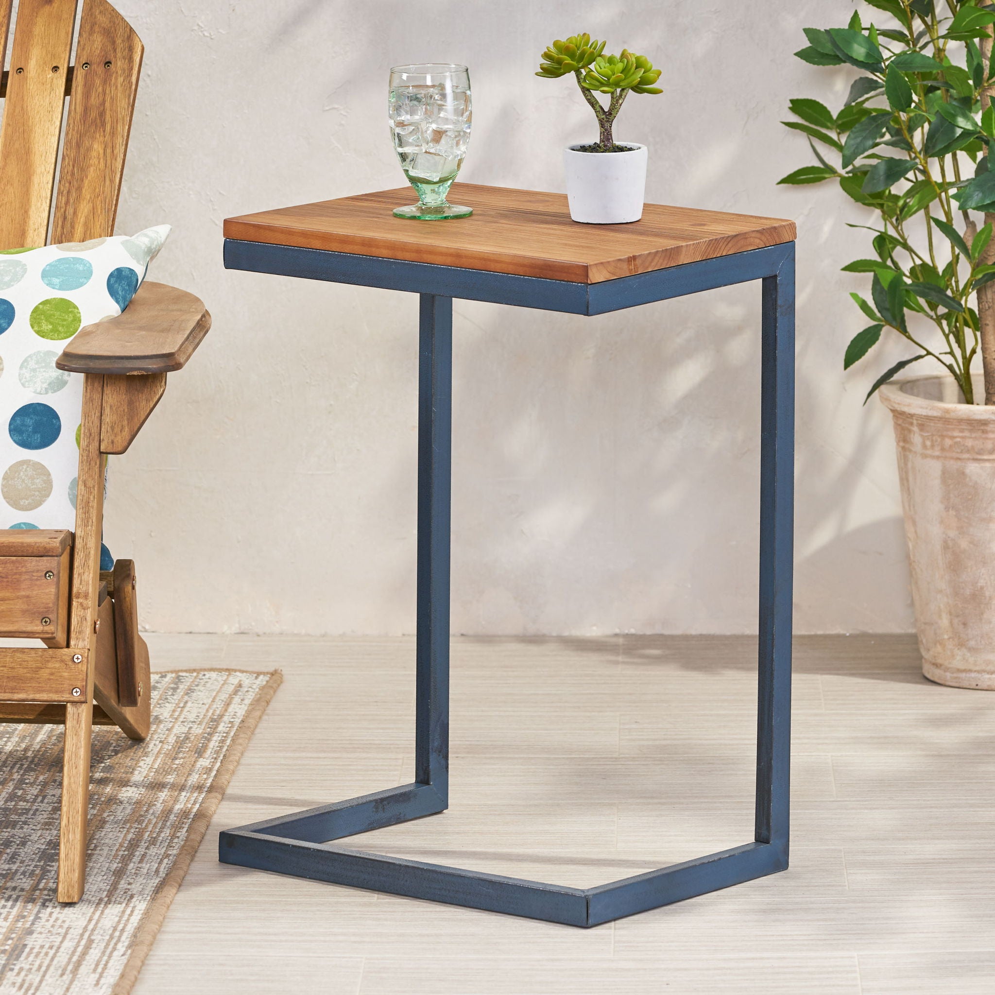 C Shaped End Table With Iron Base And Fir Wood To