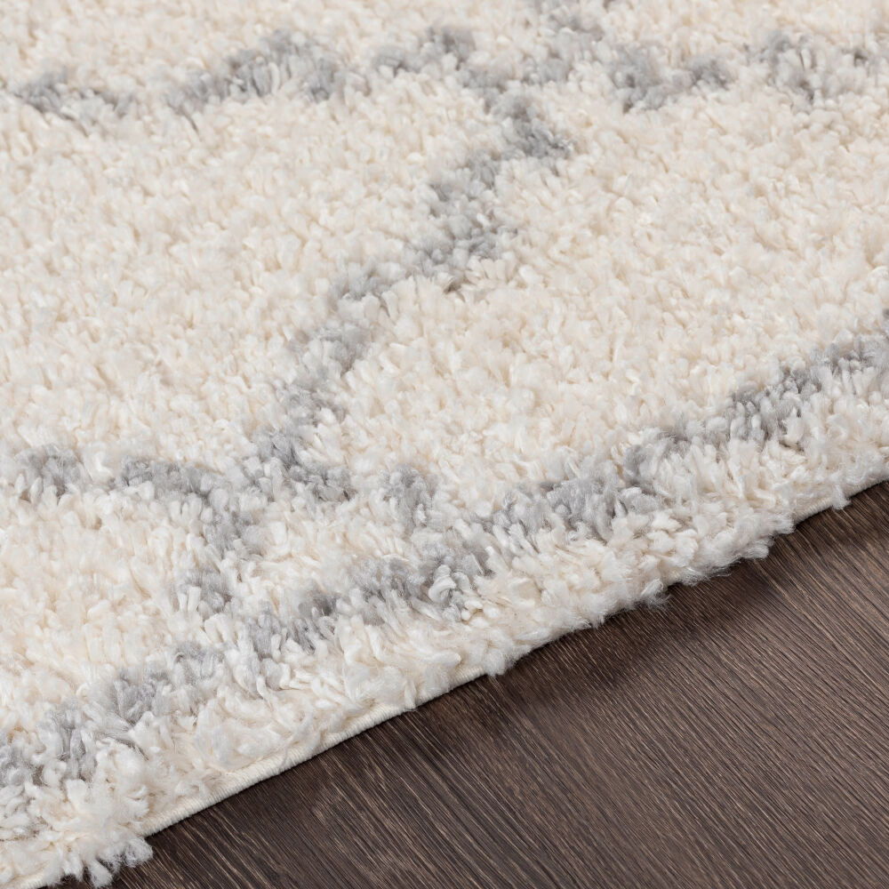 Deluxe Shag Machine Woven Rug