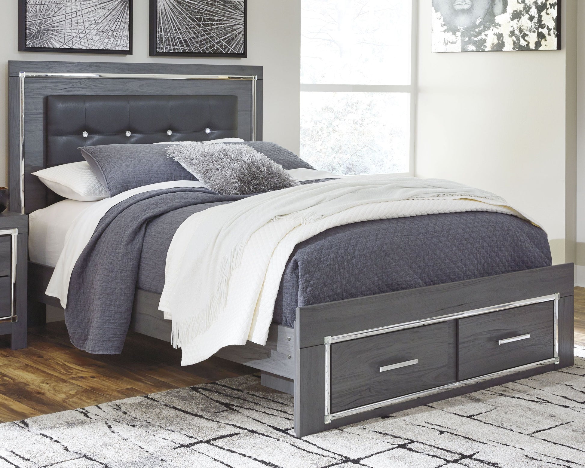Signature Design by Ashley® Lodanna - Panel Bed | Meri Furniture