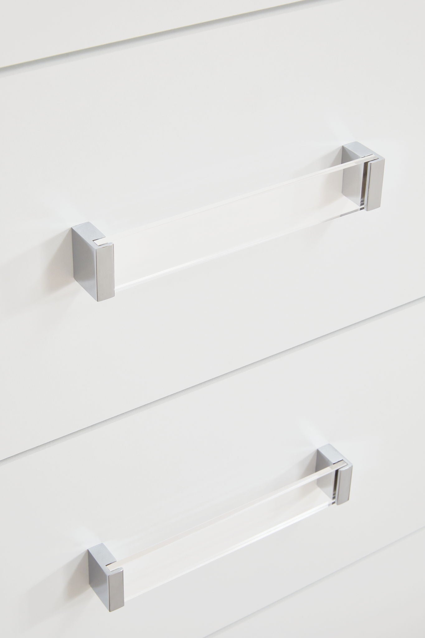 Maeling - Two Drawer Night Stand