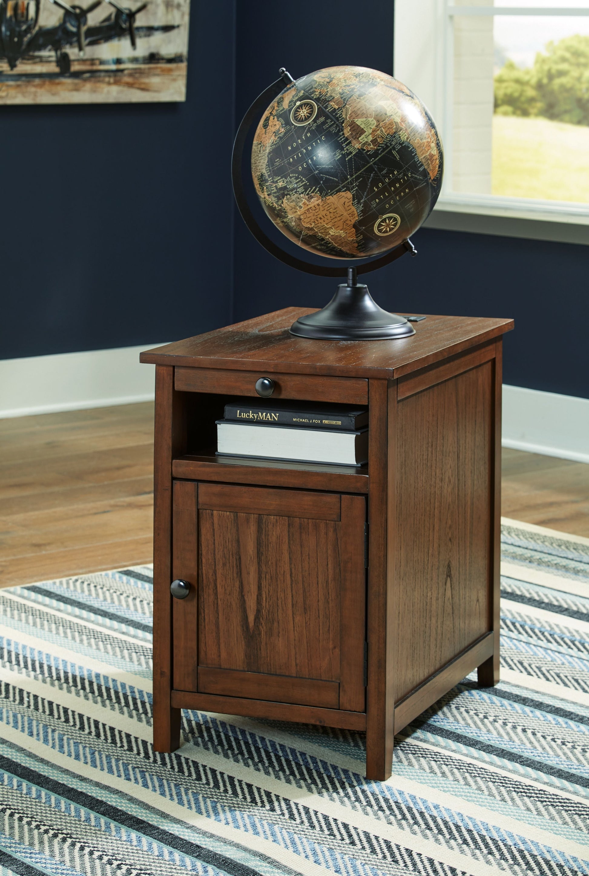 Signature Design by Ashley® Treytown - Chair Side End Table | Meri Furniture