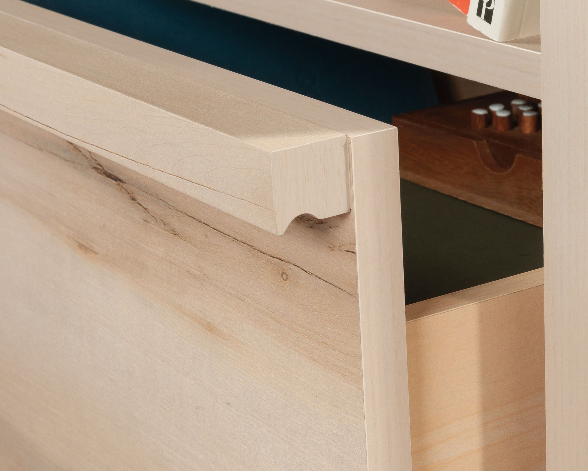 1-Drawer Night Stand in Pacific Maple