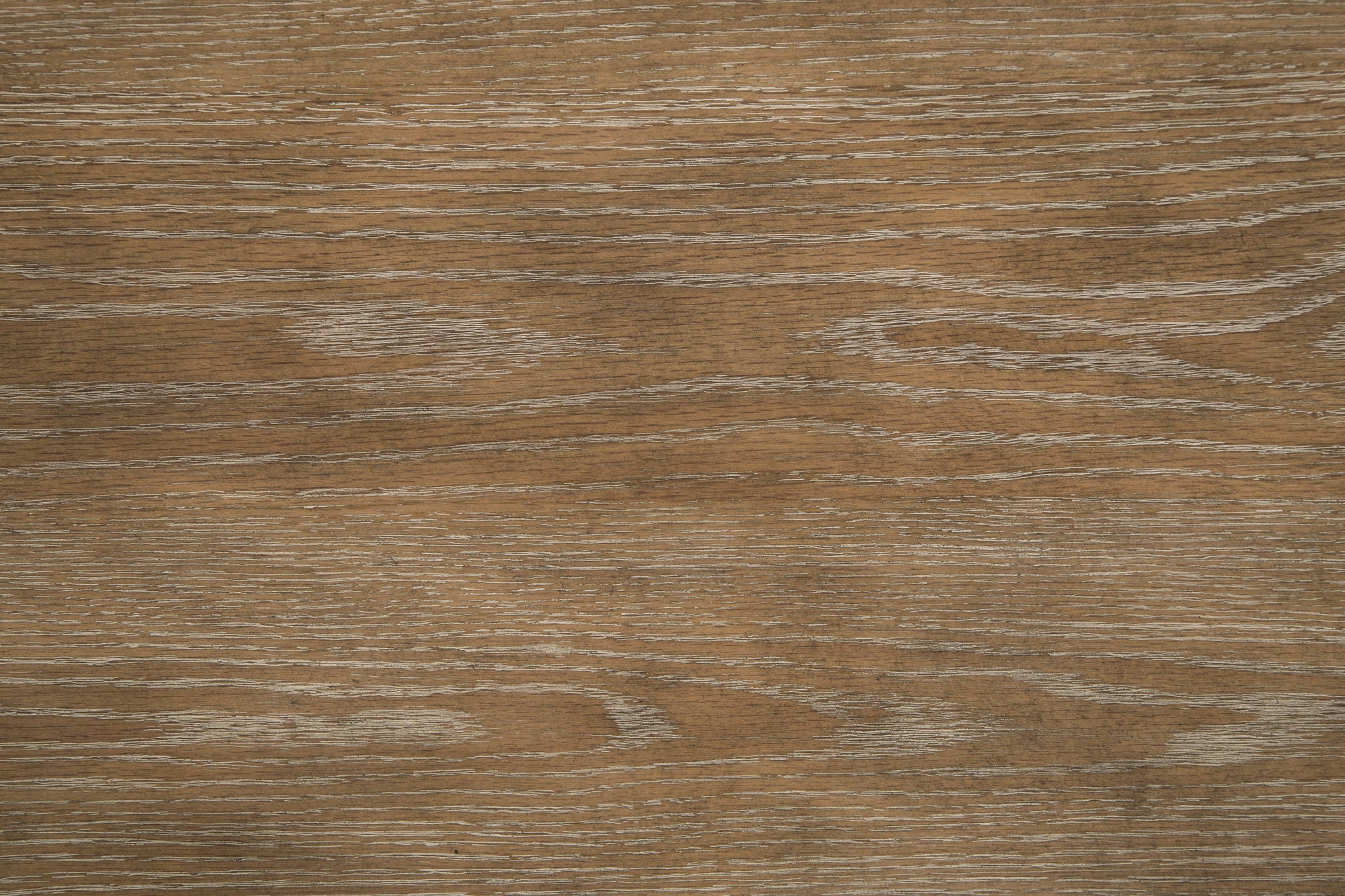 Realyn - Chair Side End Table - AC / USB - White / Brown