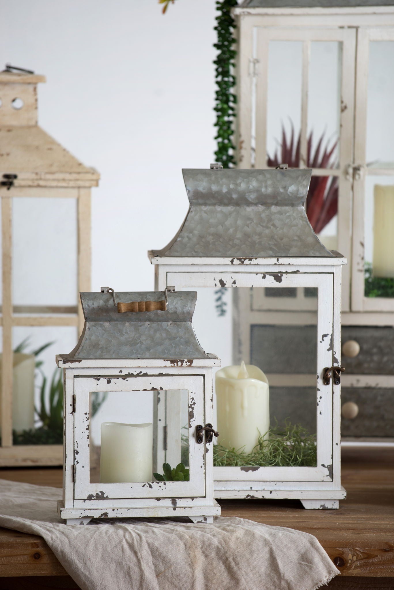 Wooden Candle Lantern Decorative, Hurricane Lantern Holder Decor For Indoor Outdoor, Home Garden Wedding - White