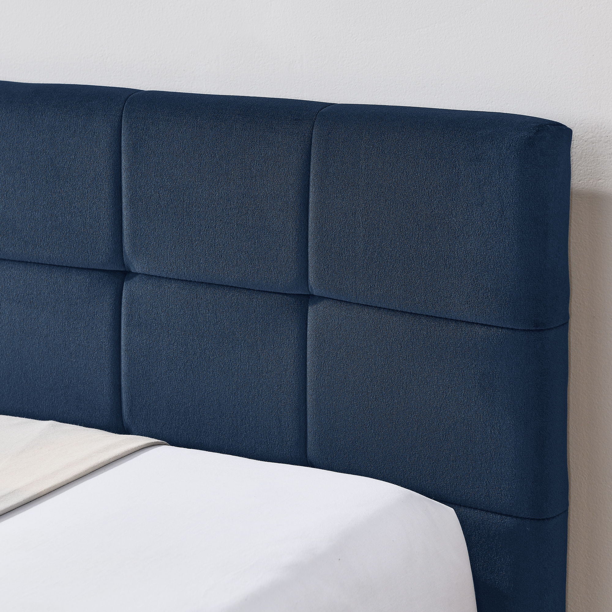 Mid-Century Storage Upholstered Tufted Bed Frame With Backrest And Armrests