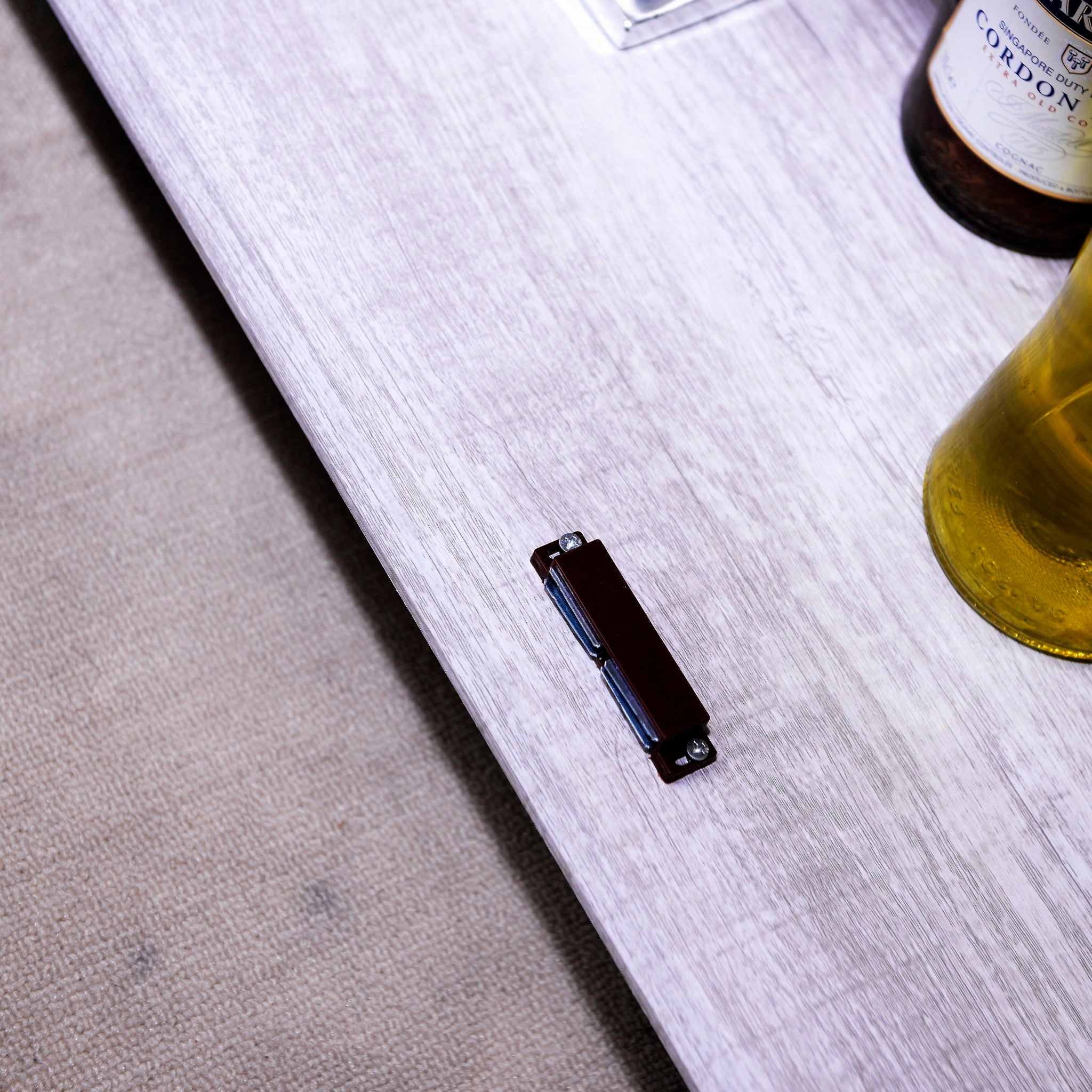 Modern Sideboard Buffet With 4 Mirrored Doors, Adjustable Shelves