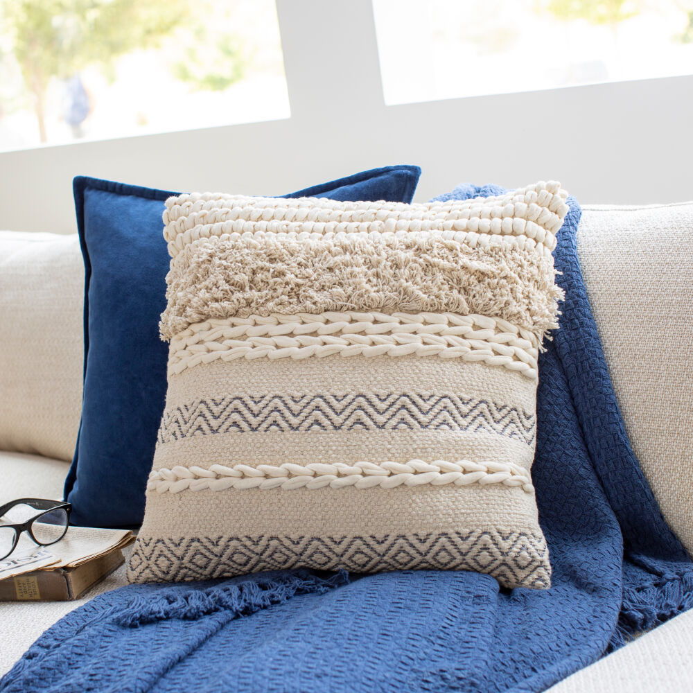 Helena Pillow