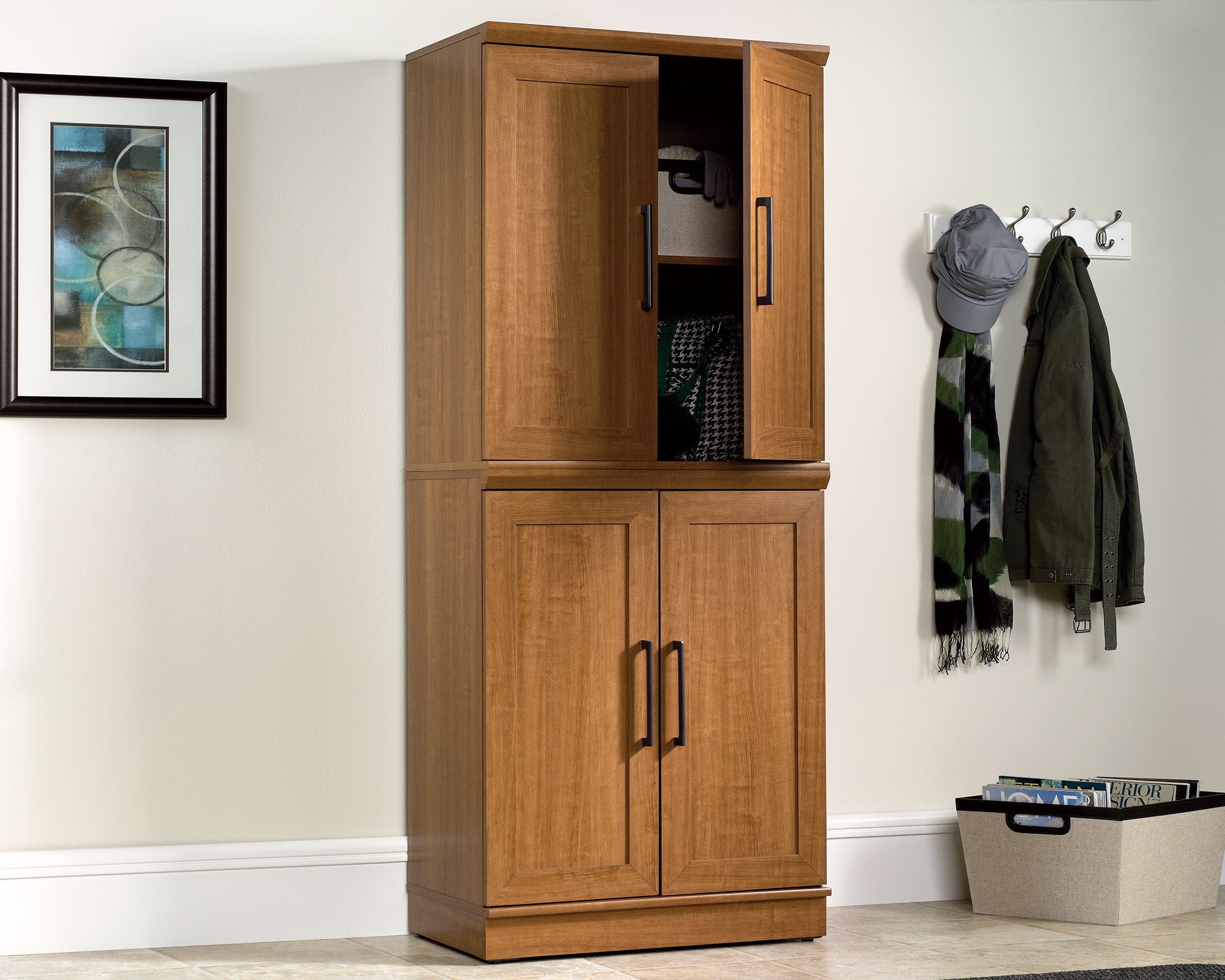 Base Cabinet in Sienna Oak