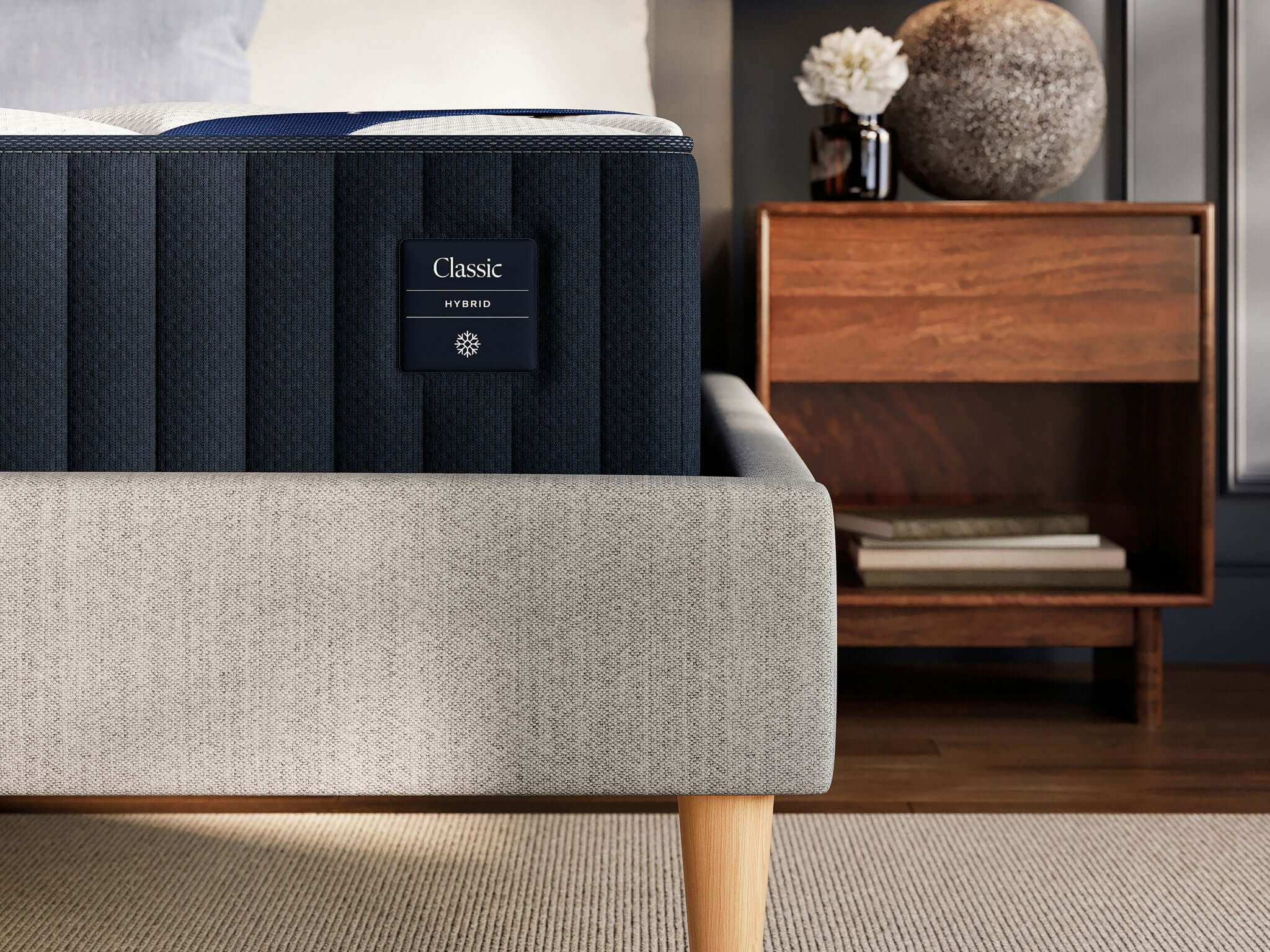 DreamCloud Classic Hybrid - Mattress