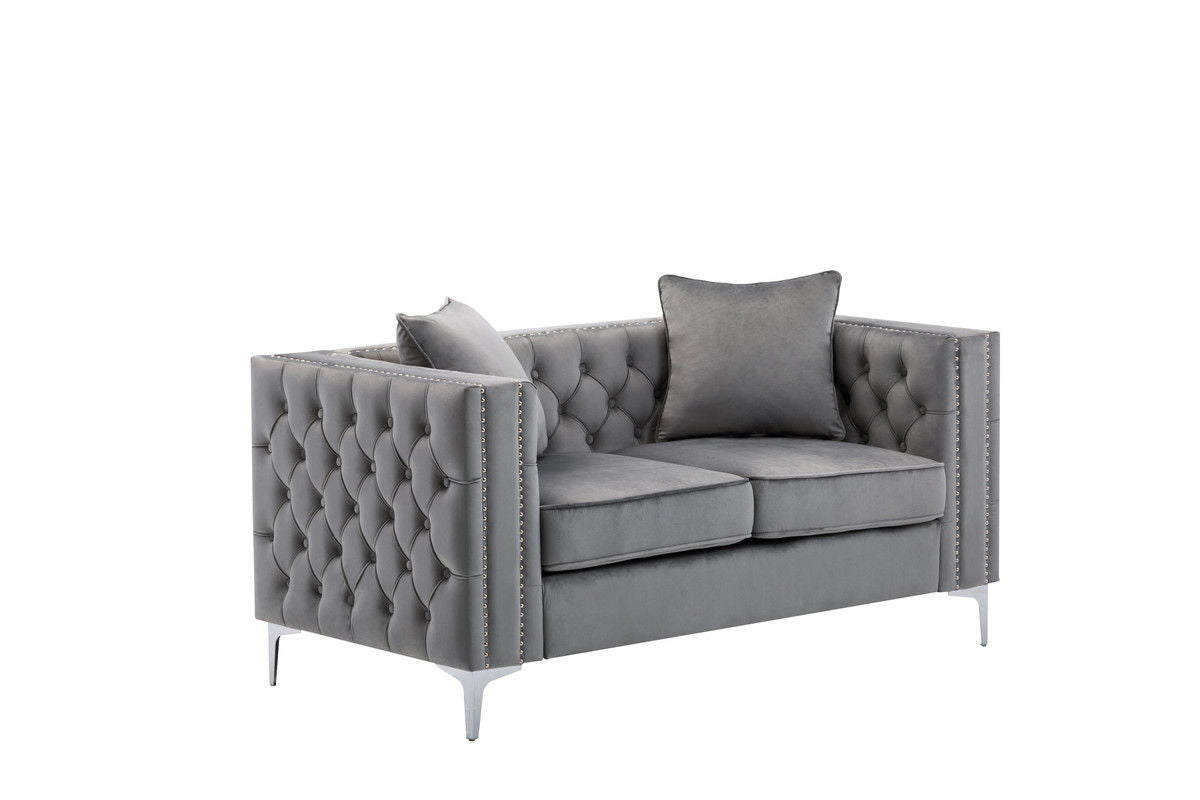 Lorreto 63"W Gray Velvet Loveseat