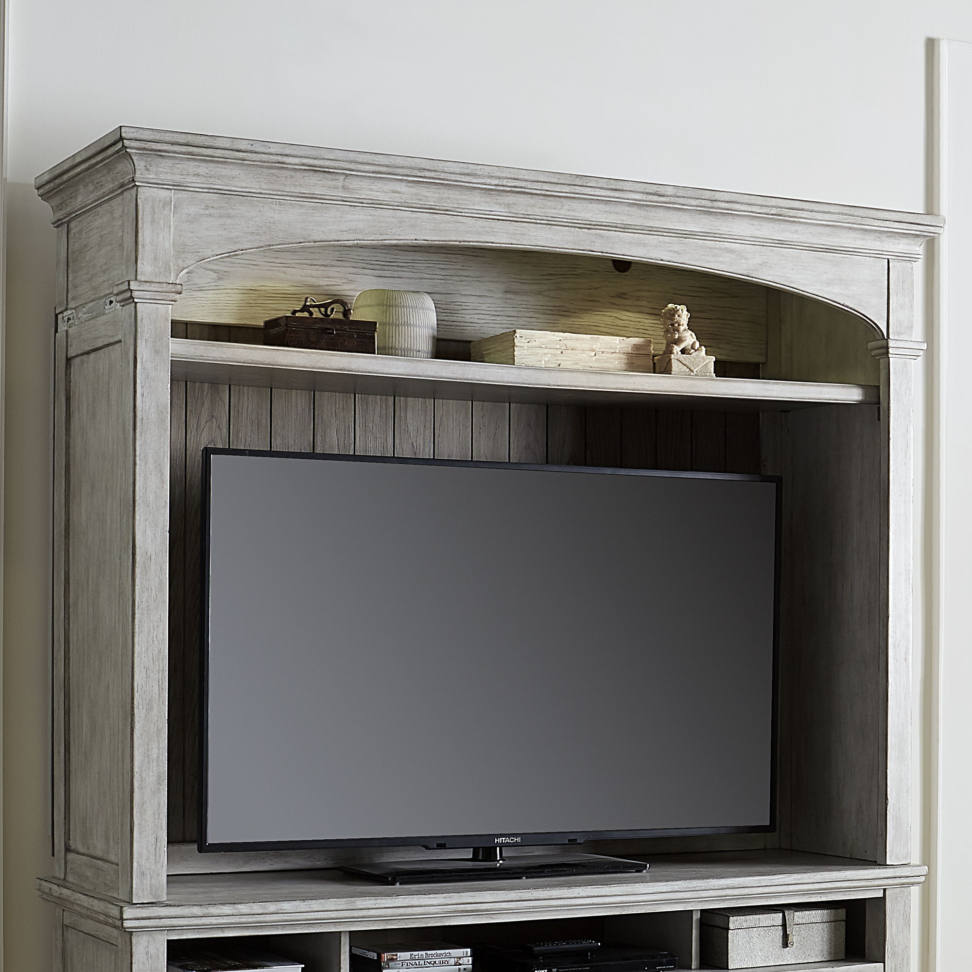 Liberty Furniture Heartland - Entertainment Hutch - White | Meri Furniture