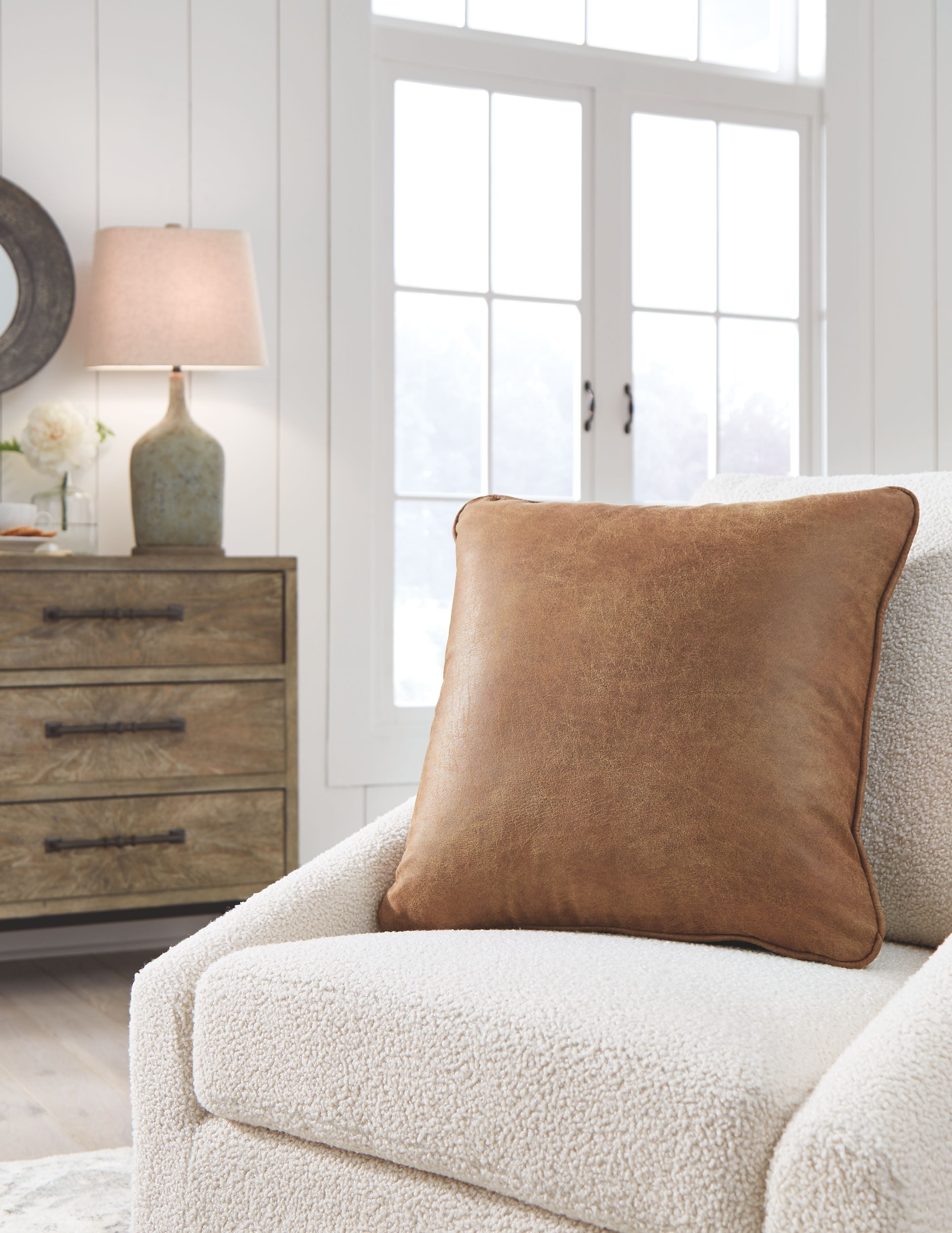 Ashley Furniture Cortnie - Pillow | Meri Furniture