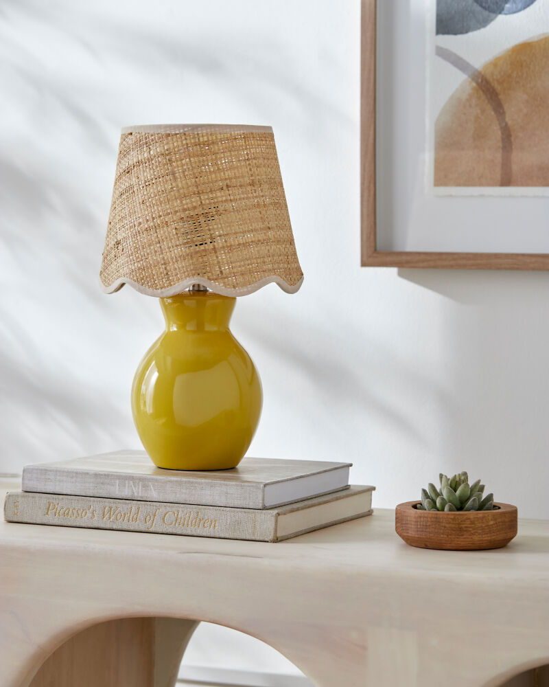 Stella Diminuta Accent Table Lamp