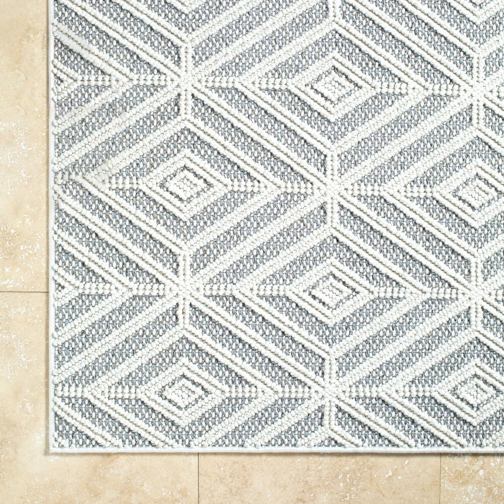 Bouclair Machine Woven Rug