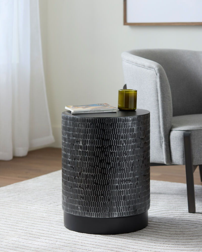 Amenet End Table