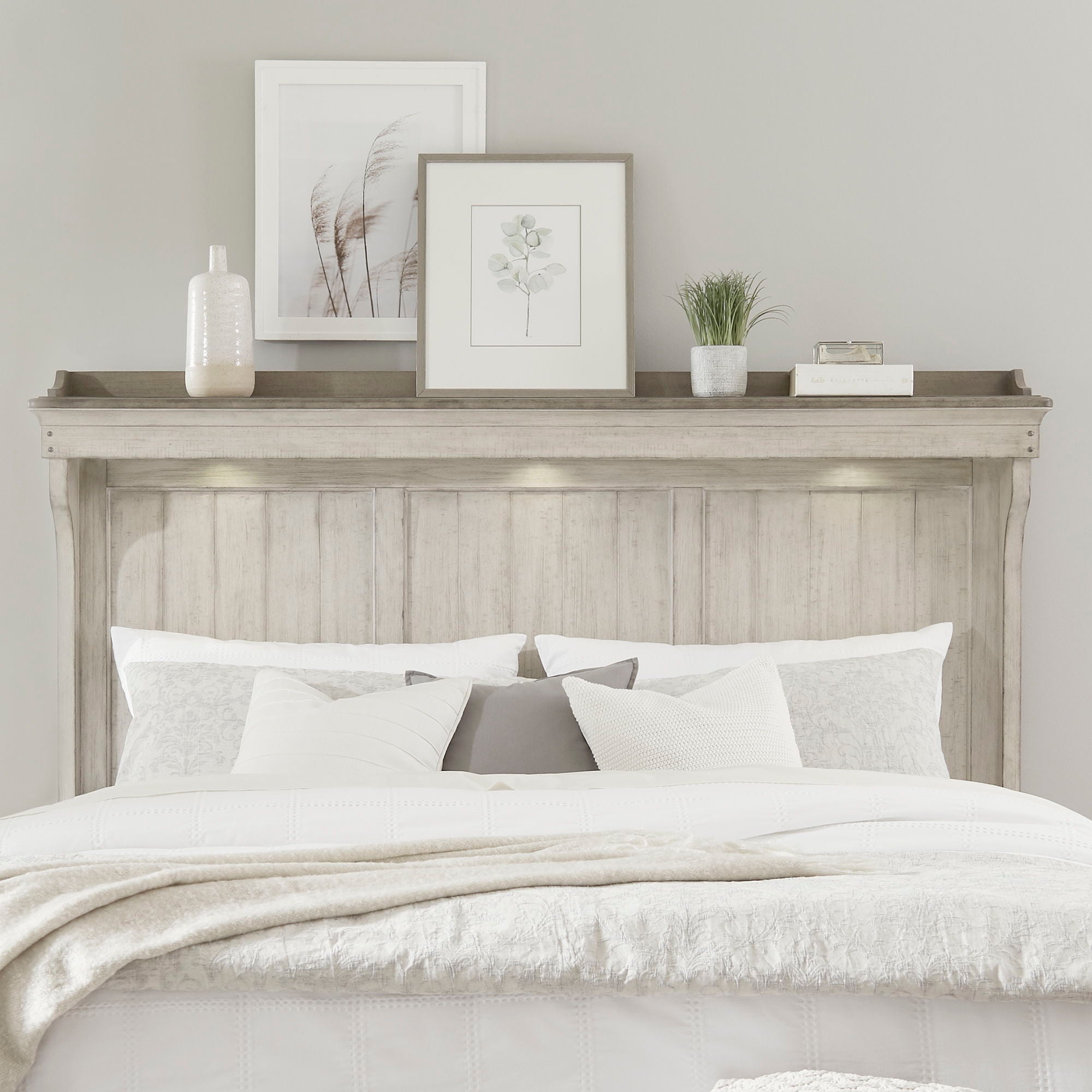 Liberty Furniture Ivy Hollow - Mantle Headboard | Meri Furniture