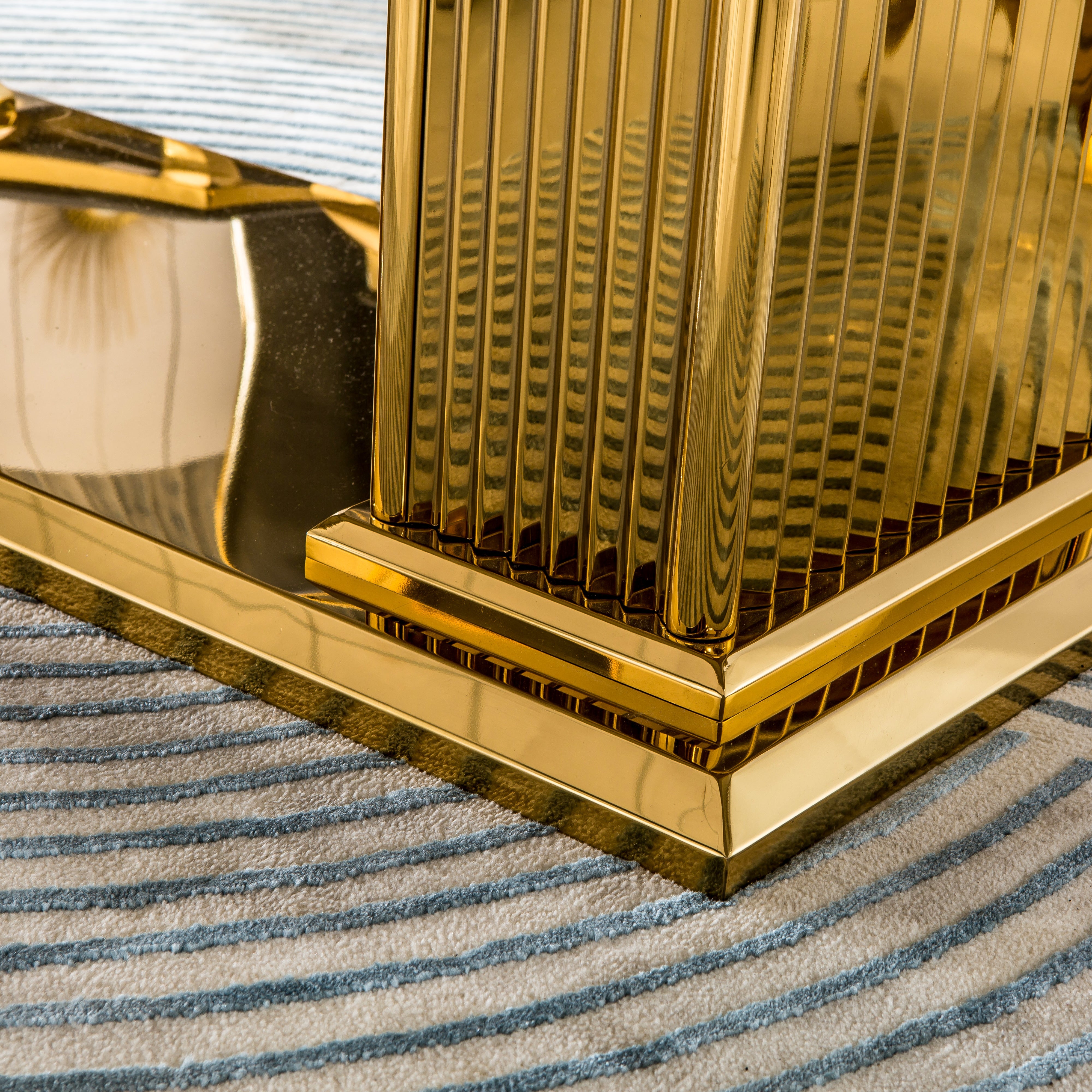 Elegant Rectangular Dining Table