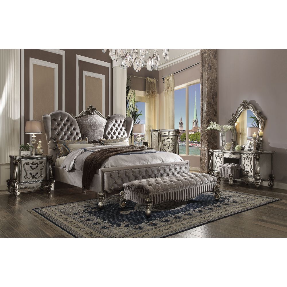 ACME The Versailles chest is the perfect accent to create the style of royalty your bedroom has been needing. | Meri Furniture