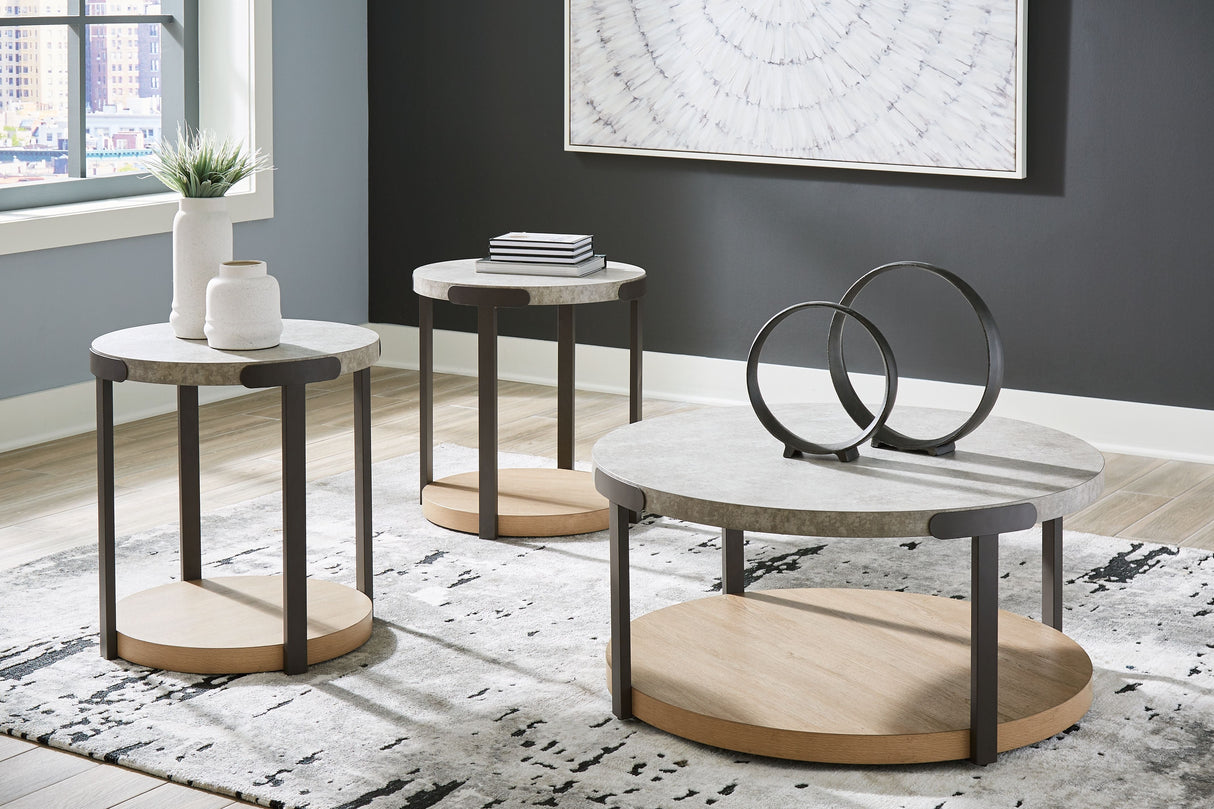 Signature Design by Ashley® Darthurst - Light Brown - Occasional Table Set (Set of 3) | Meri Furniture