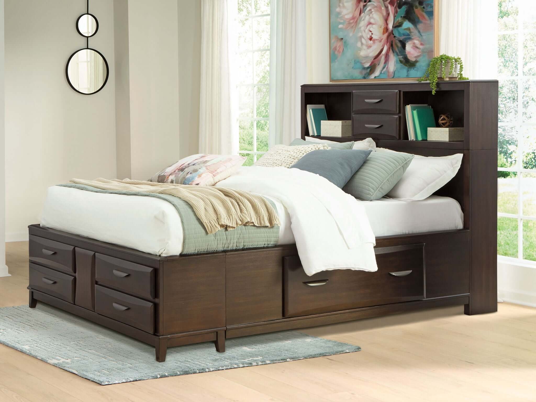Vanmore - Storage Bed