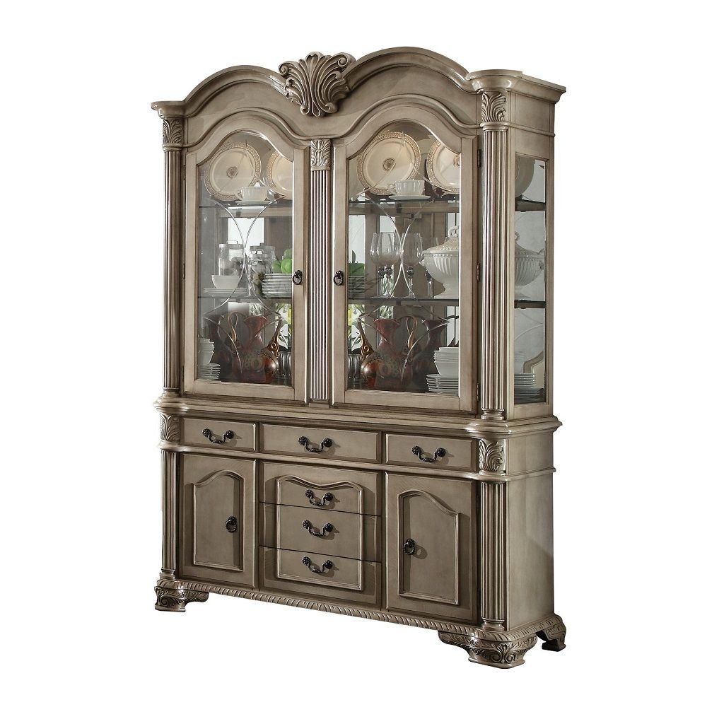 Chateau De Ville - Buffet & Hutch