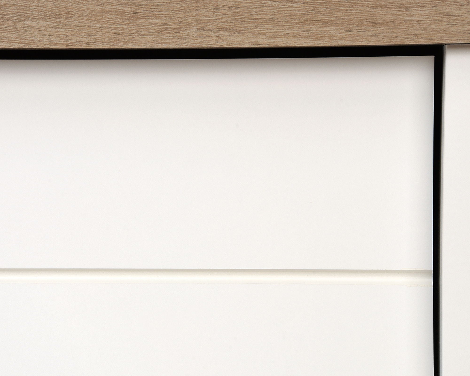 Cottage Road 4-Drawer Chest in Soft White
