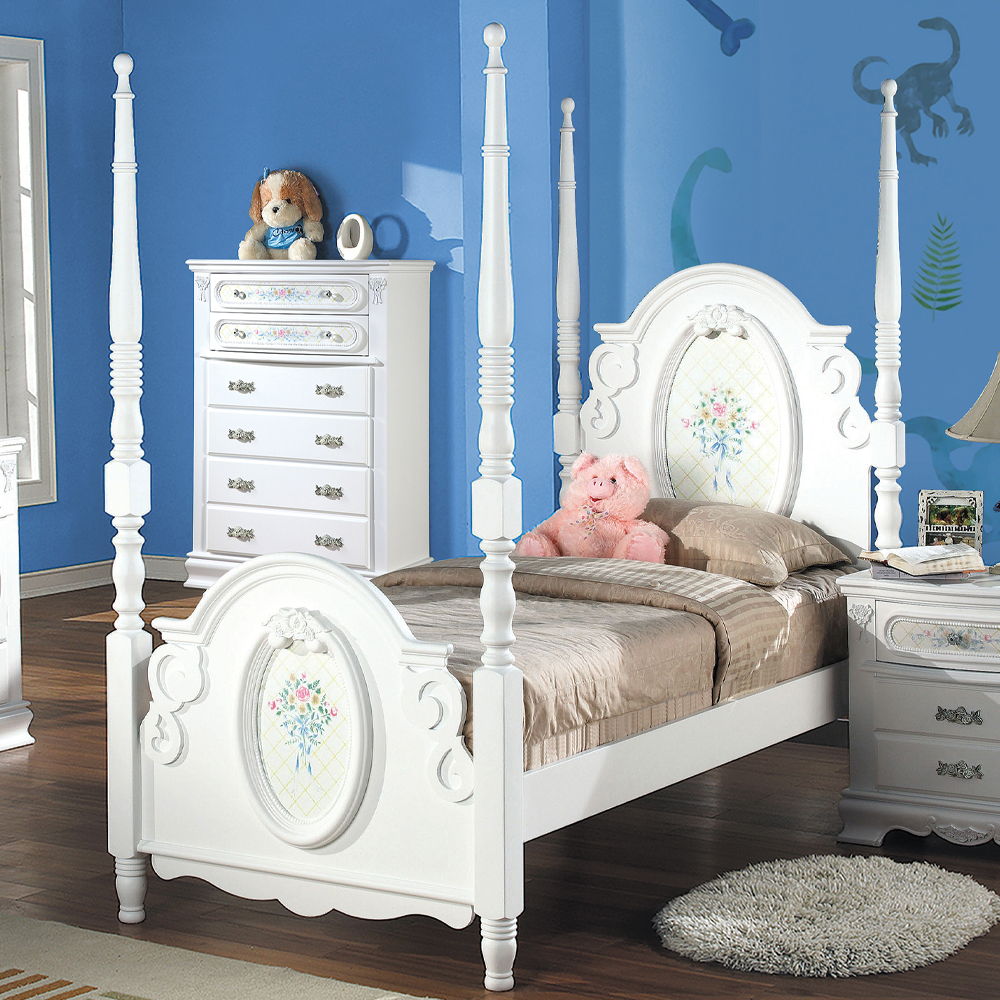 ACME Box Spring Required Poster Bed: Arched Headboard/Footboard Oval Rope Molding with floral motif decals Flora Collection: Poster & Panel Beds, Optional Trundle sold Separately | Meri Furniture