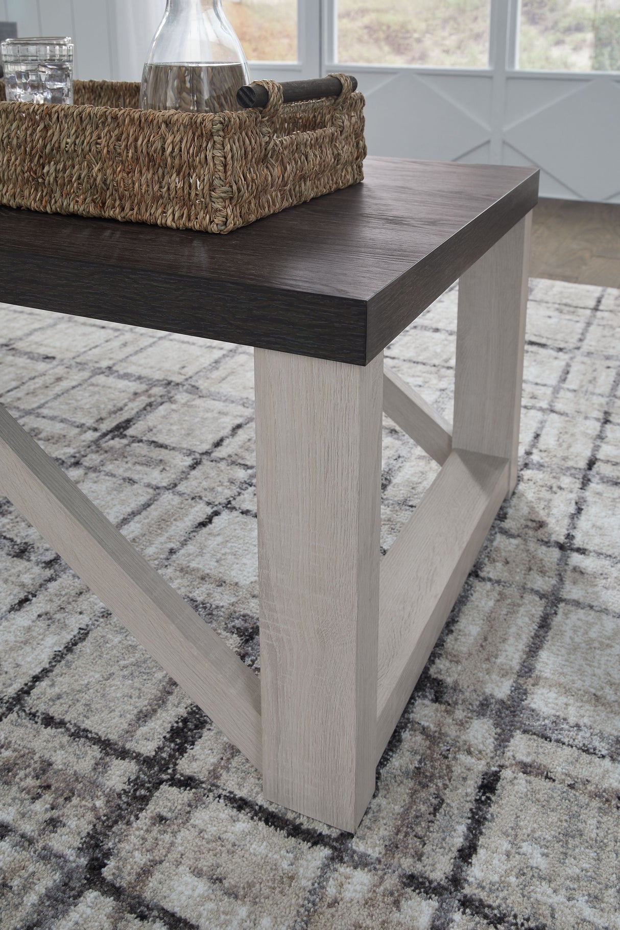 Signature Design by Ashley® Dorrinson - Antique White - Occasional Table Set (Set of 3) | Meri Furniture