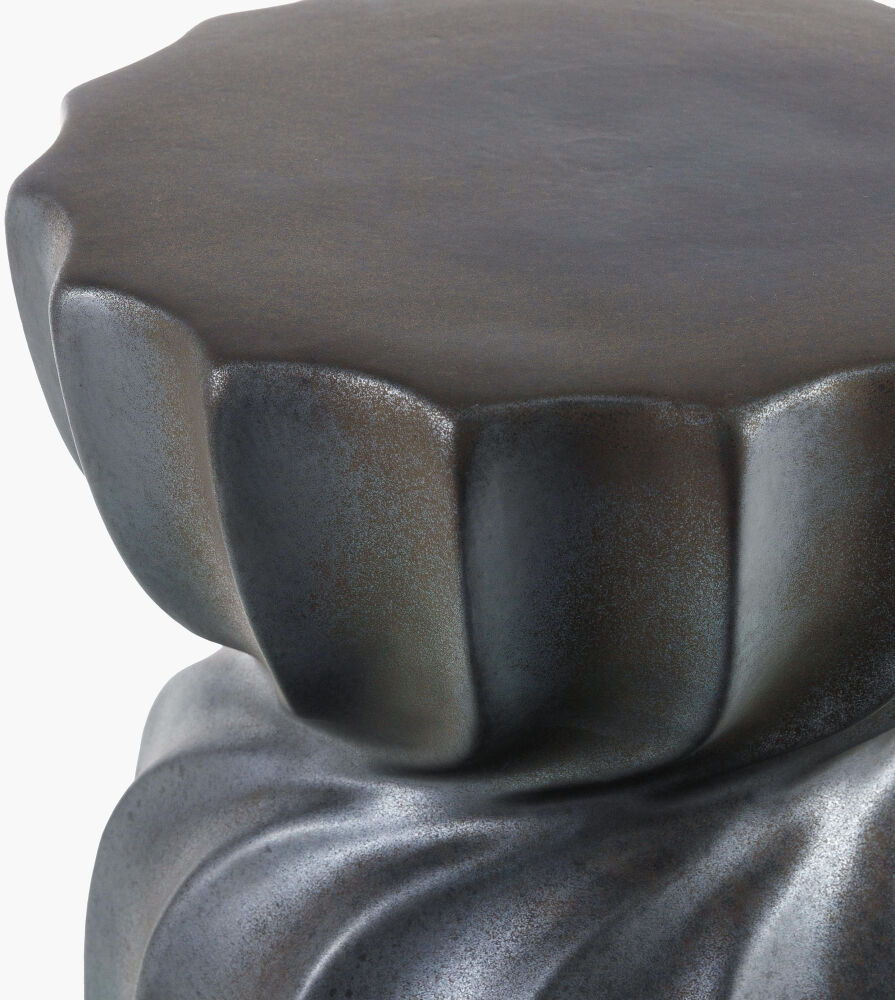 Alexia Garden Stool