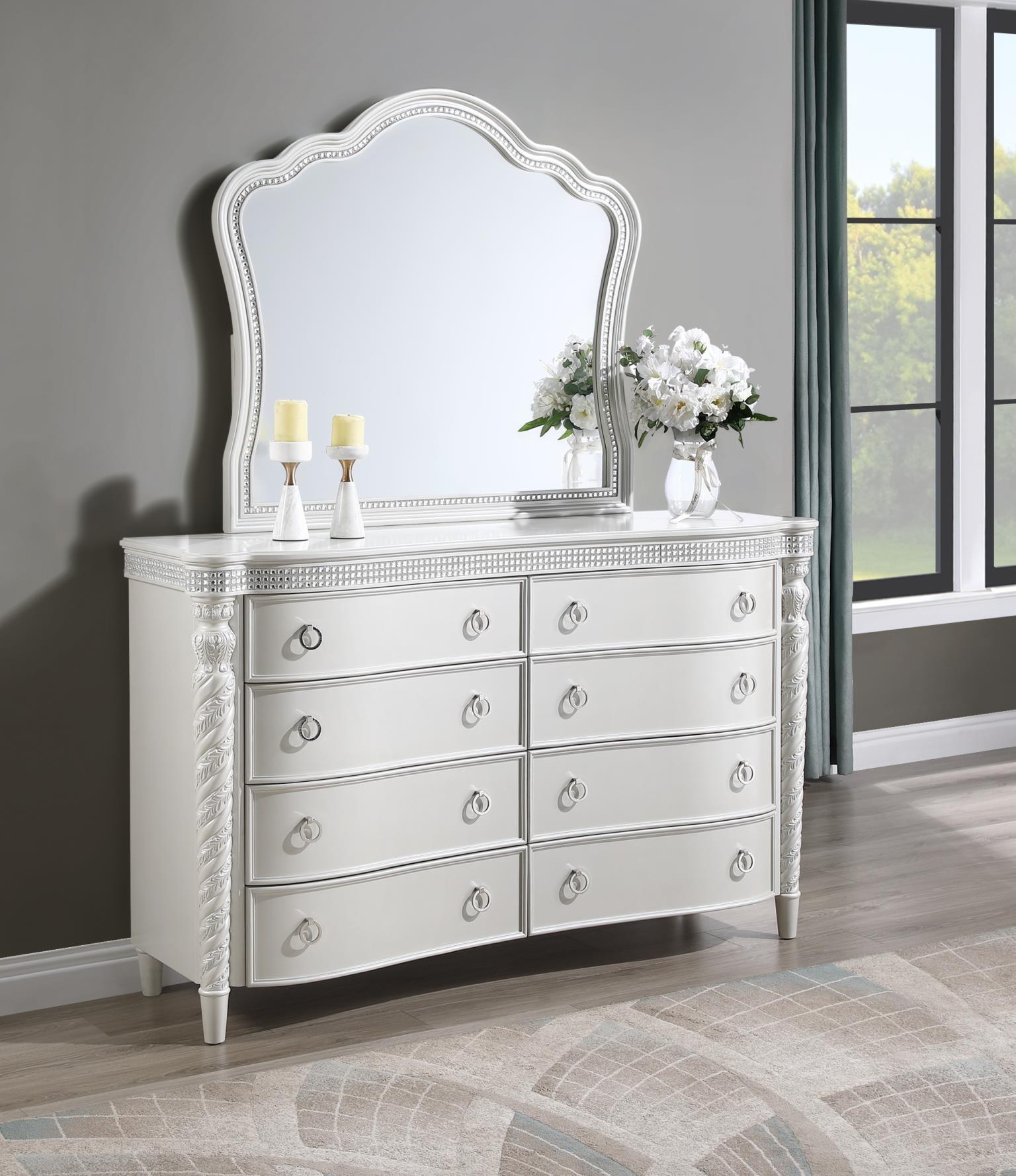 B033 - Bedroom Set