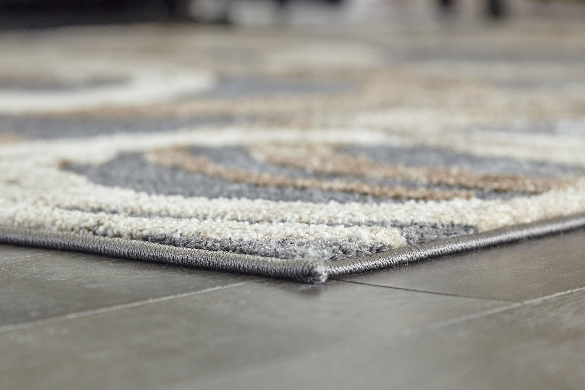 Signature Design by Ashley® Faelyn - Rug | Meri Furniture