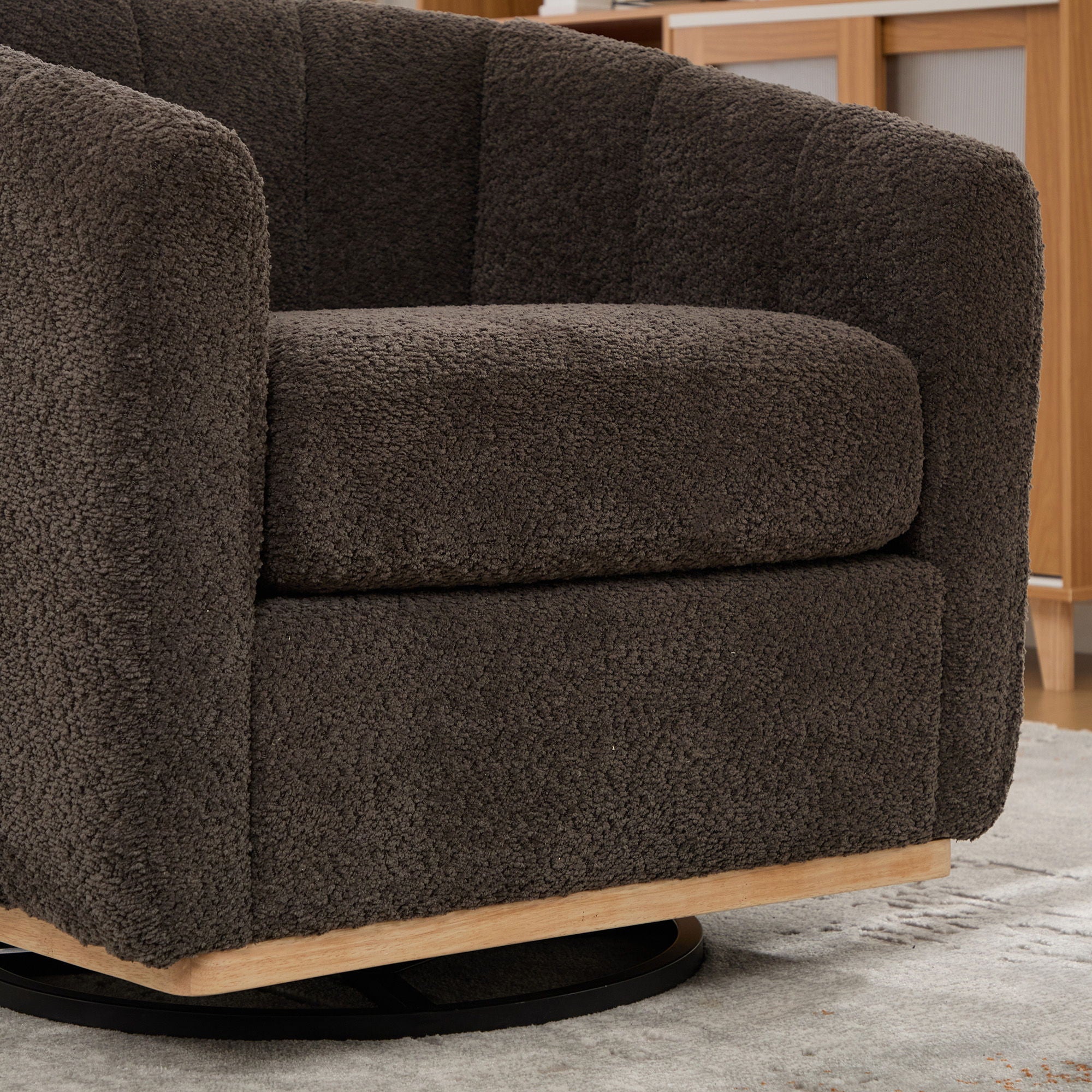 360° Swivel Upholstered Barrel Chair