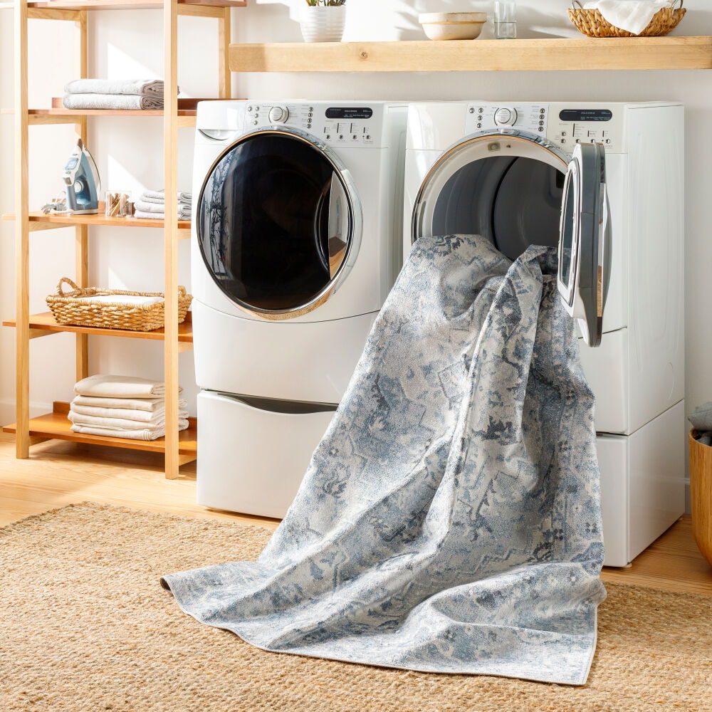 Lillian Machine Woven Rug