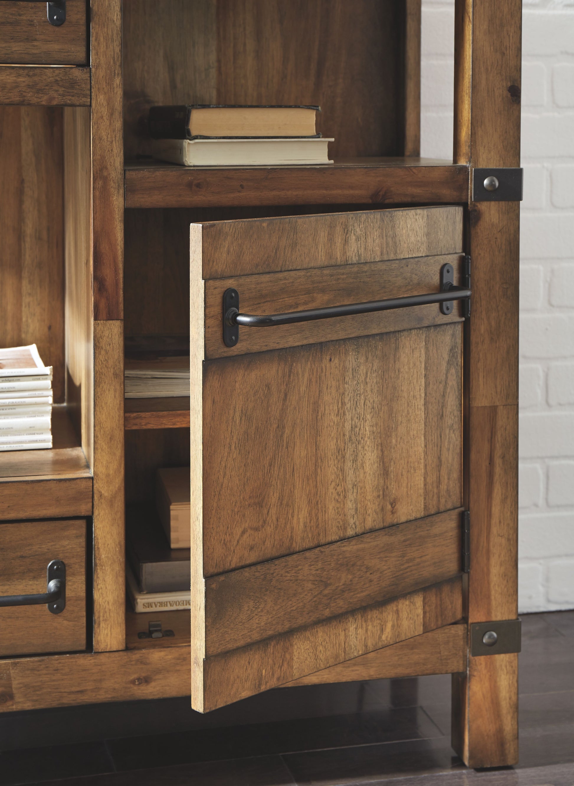 Ashley Furniture Roybeck - Light Brown / Bronze - Accent Cabinet | Meri Furniture