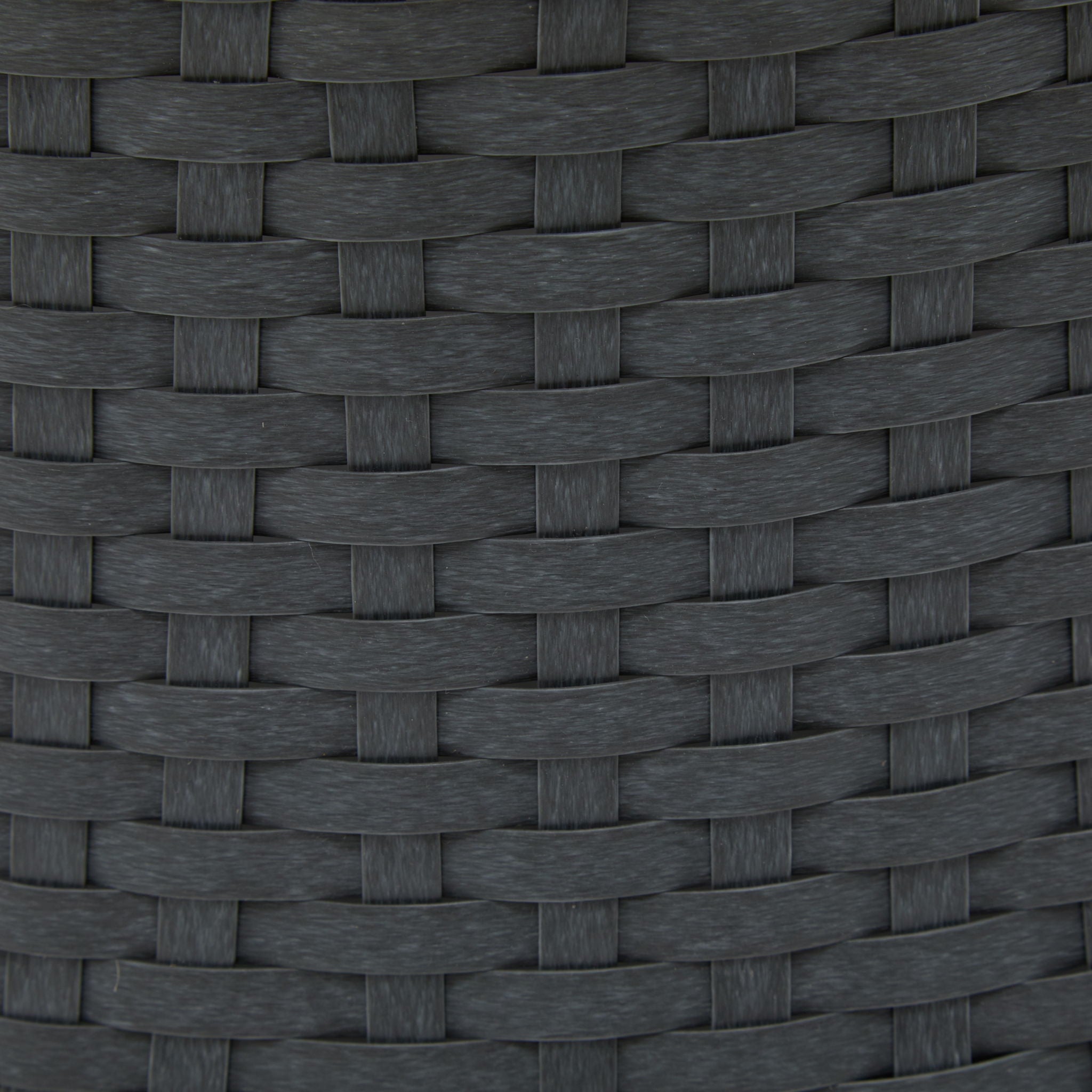 Modern Swivel Wicker Lounge Chair With Round Design