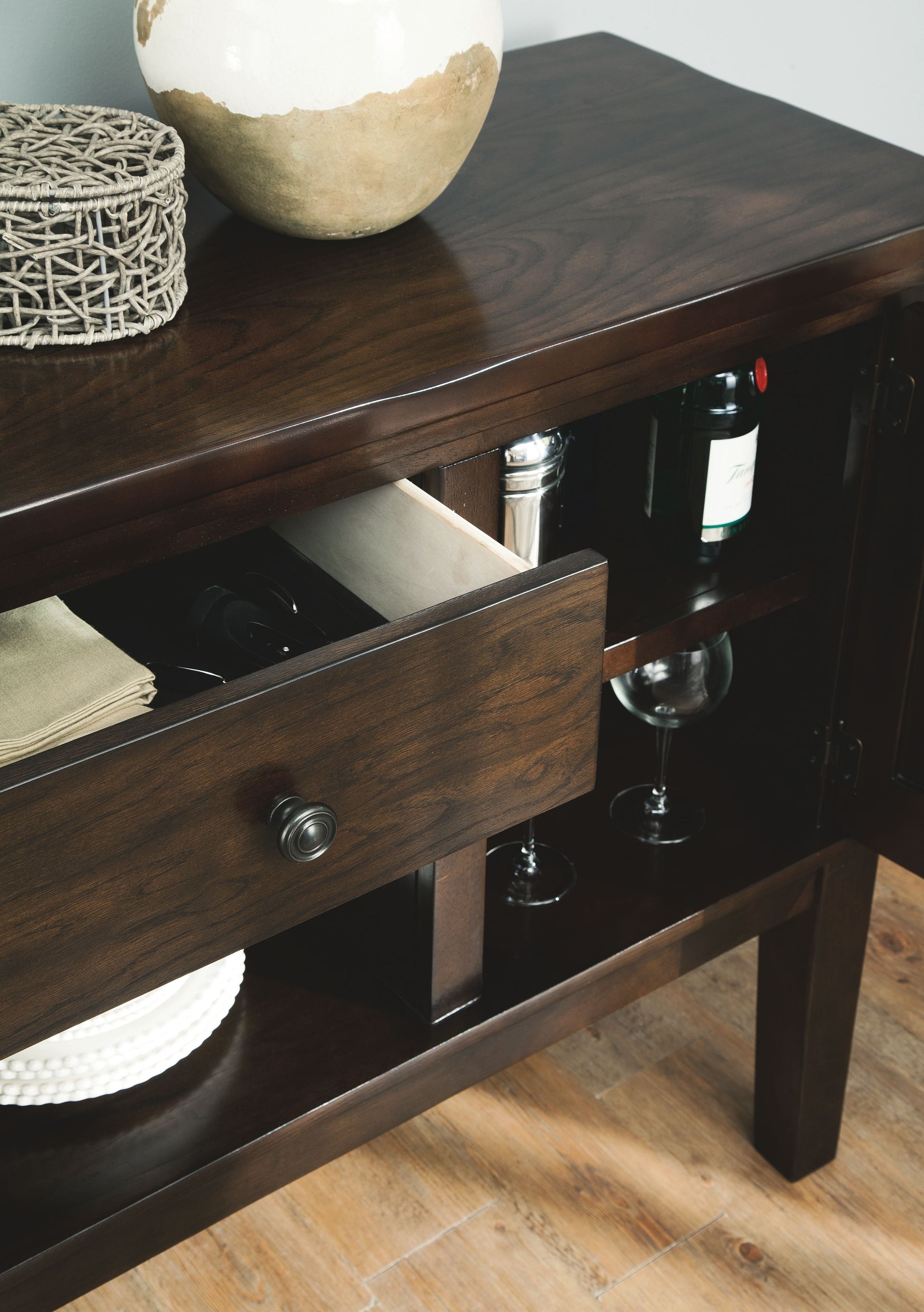 Signature Design by Ashley® Haddigan - Dining Table With Side Chairs | Meri Furniture