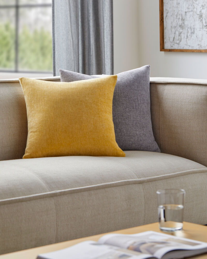 Zunaira Pillow