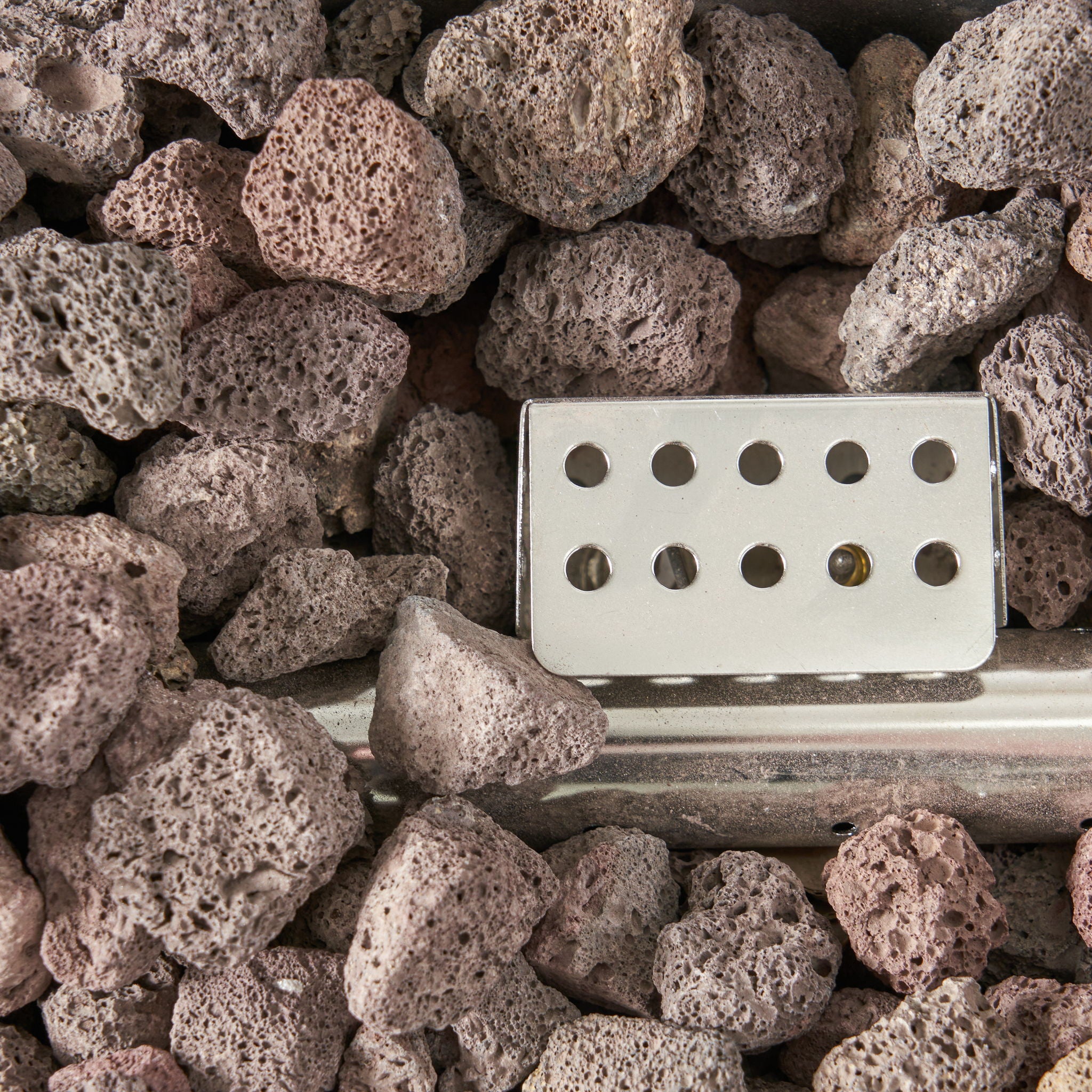 Contemporary Outdoor 40,000 Btu Propane Fire Pit