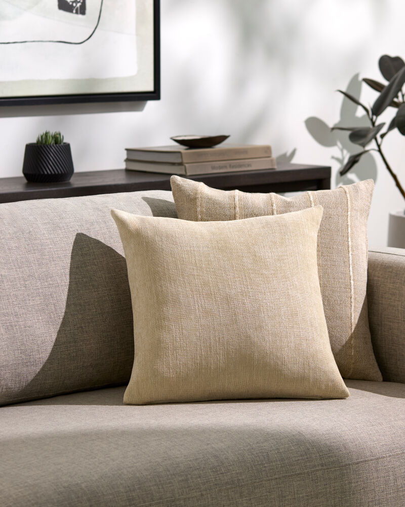 Zunaira Pillow