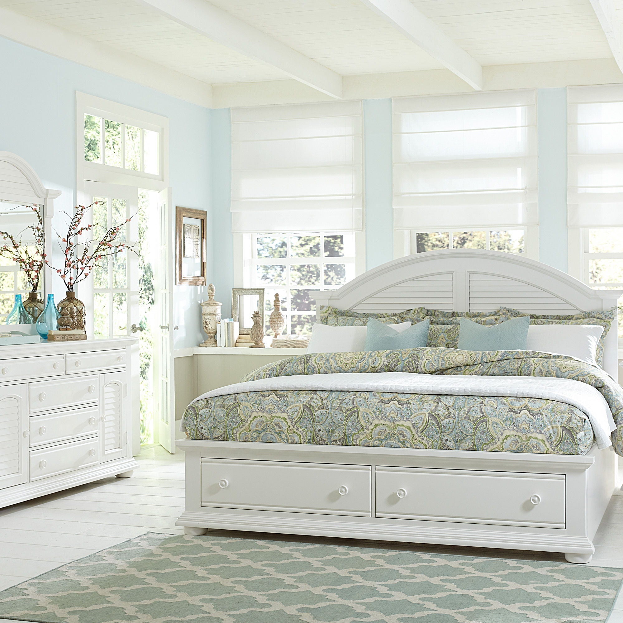 Liberty Furniture Summer House I - Storage Bed, Dresser & Mirror | Meri Furniture