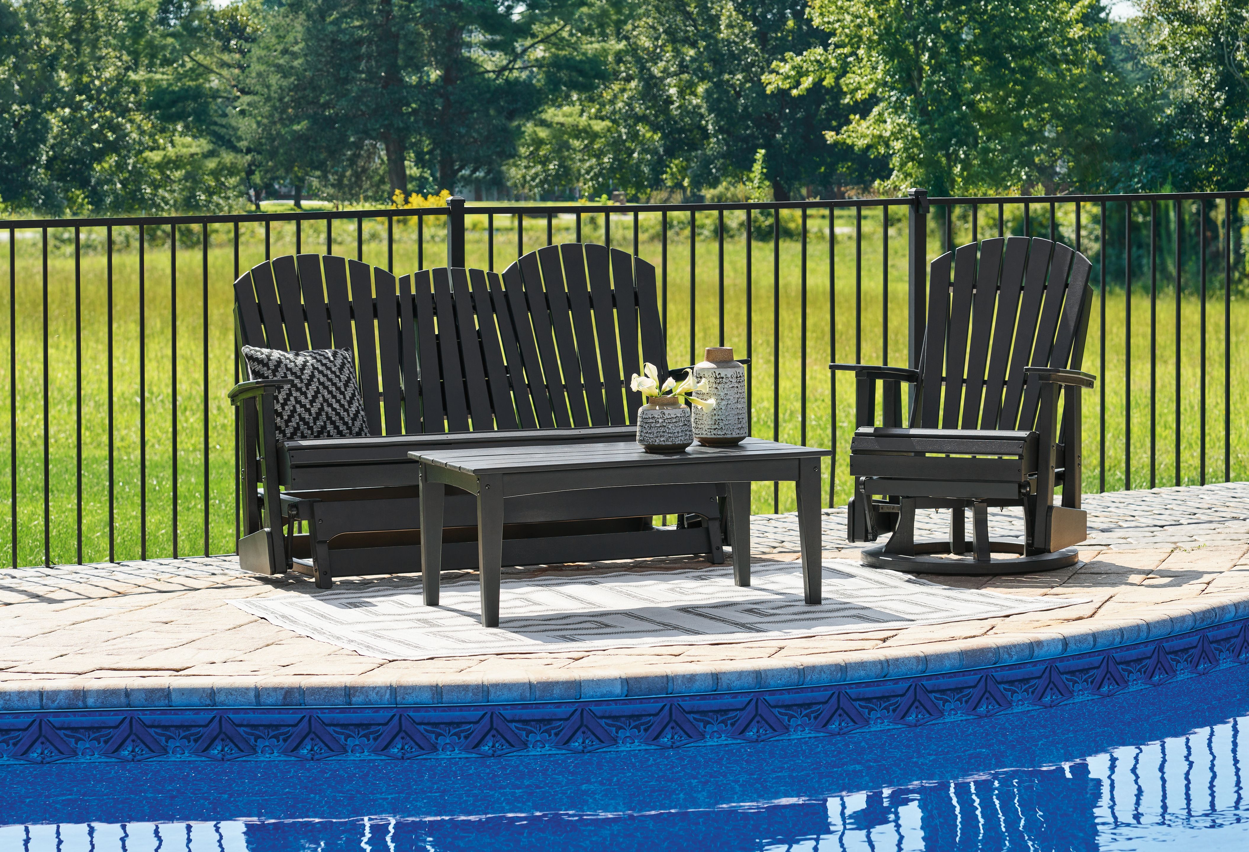 Signature Design by Ashley® Hyland Wave - Outdoor Set | Meri Furniture